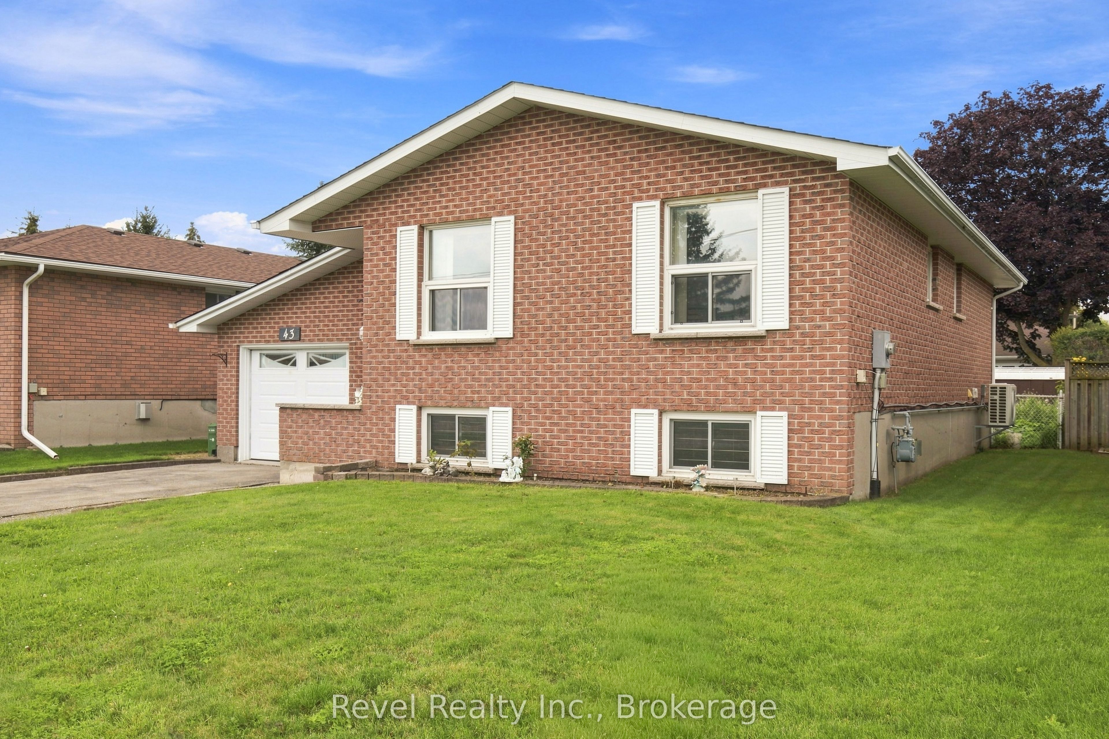 43 Wilson Avenue Property Photo 2