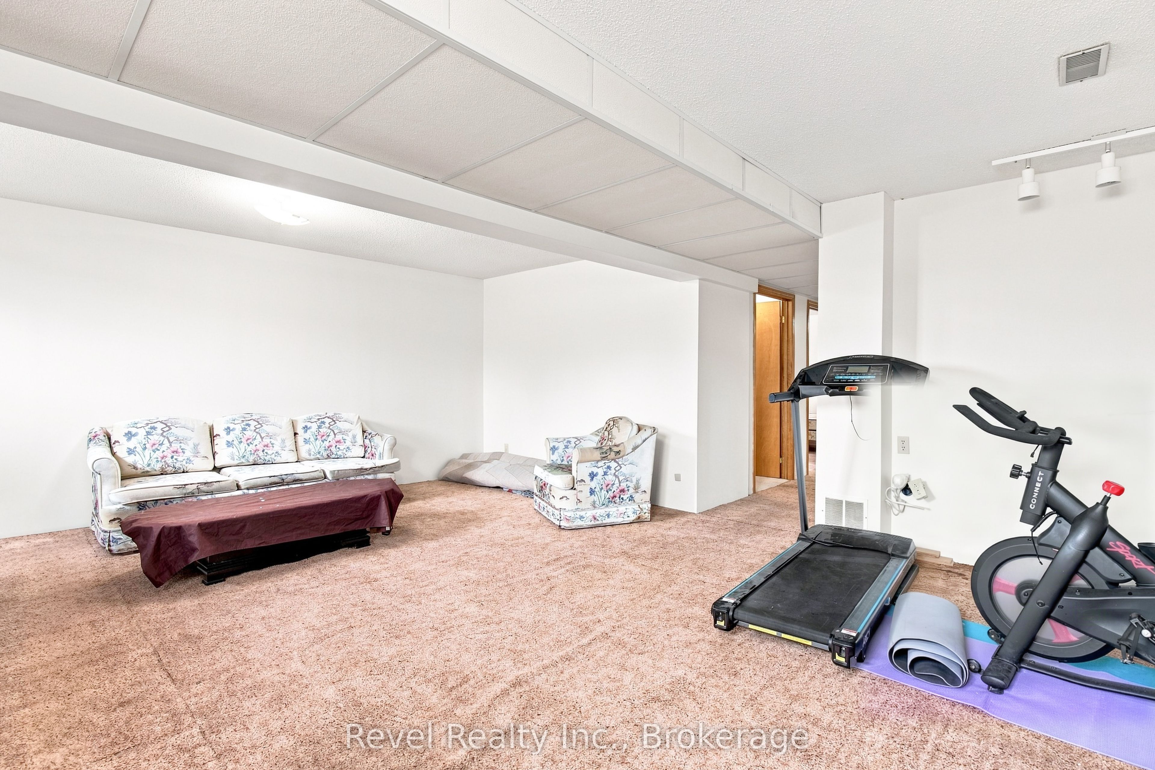 43 Wilson Avenue Property Photo 30
