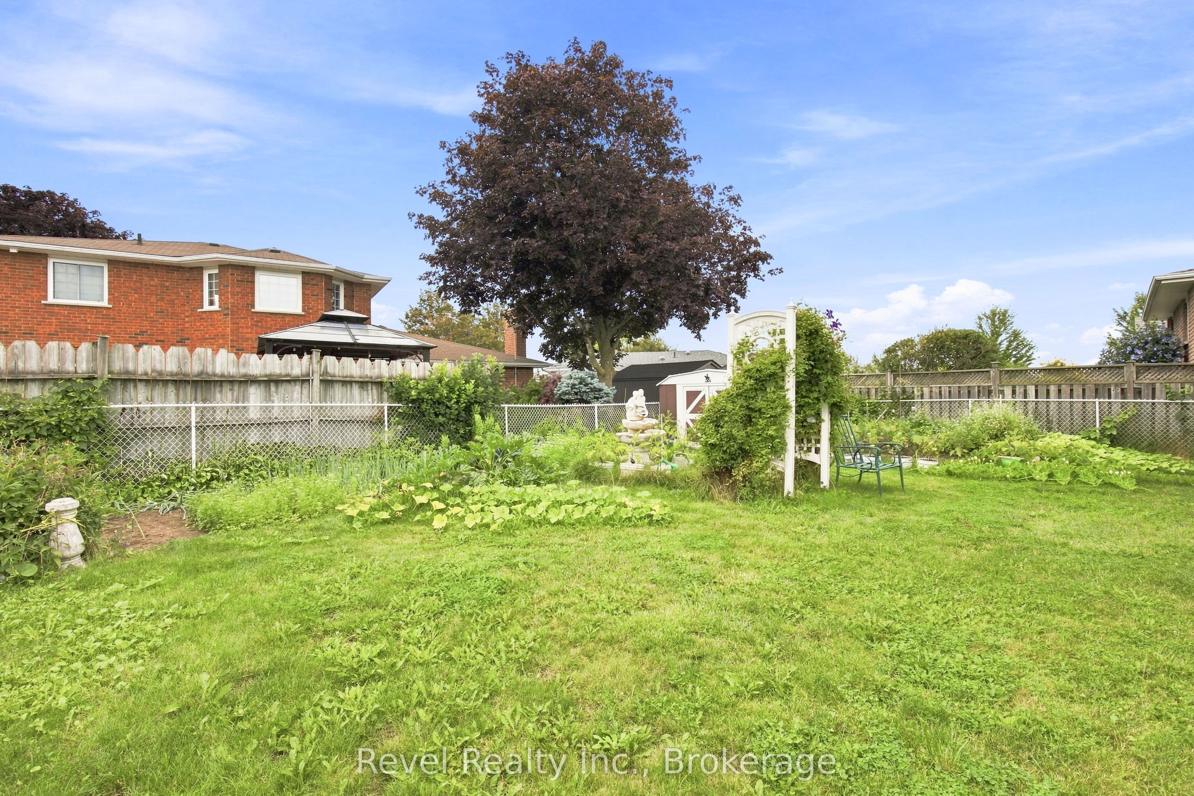 43 Wilson Avenue Property Photo 40