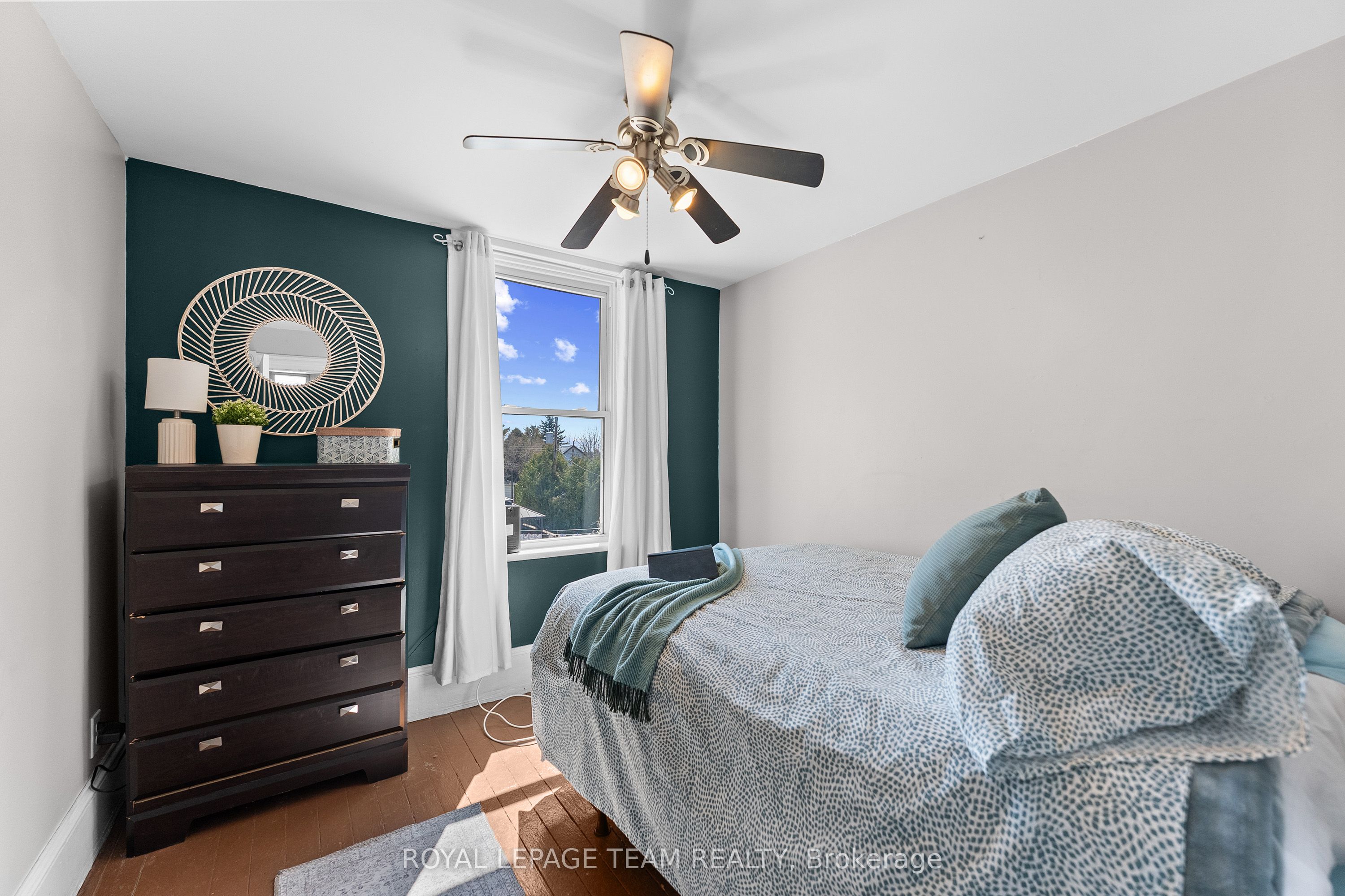 544 Mackay Street Property Photo 20