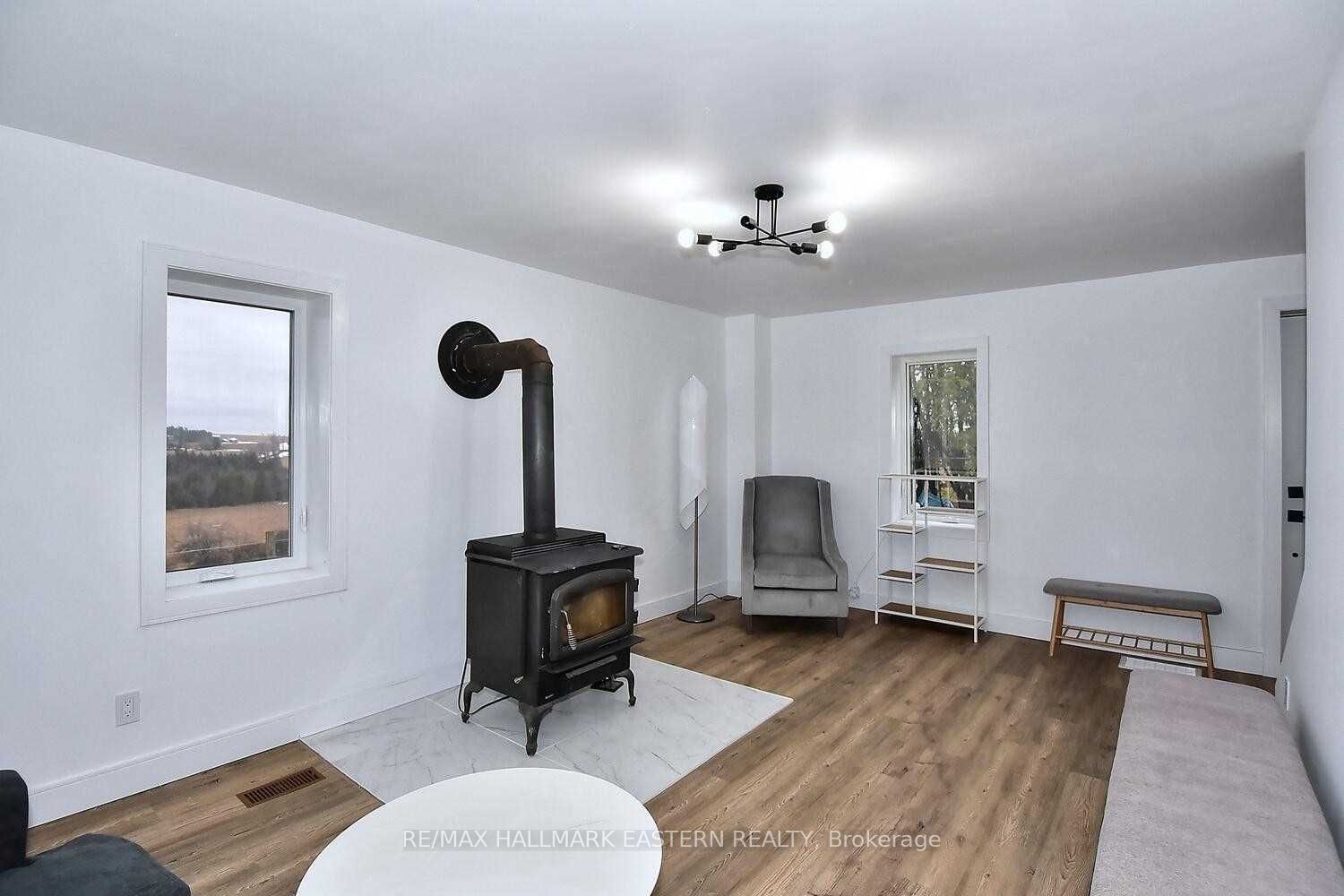 583 Second Line Property Photo 5