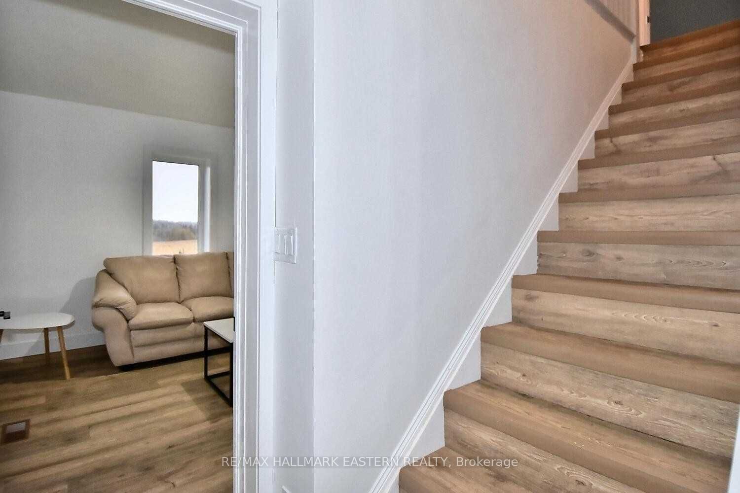 583 Second Line Property Photo 11