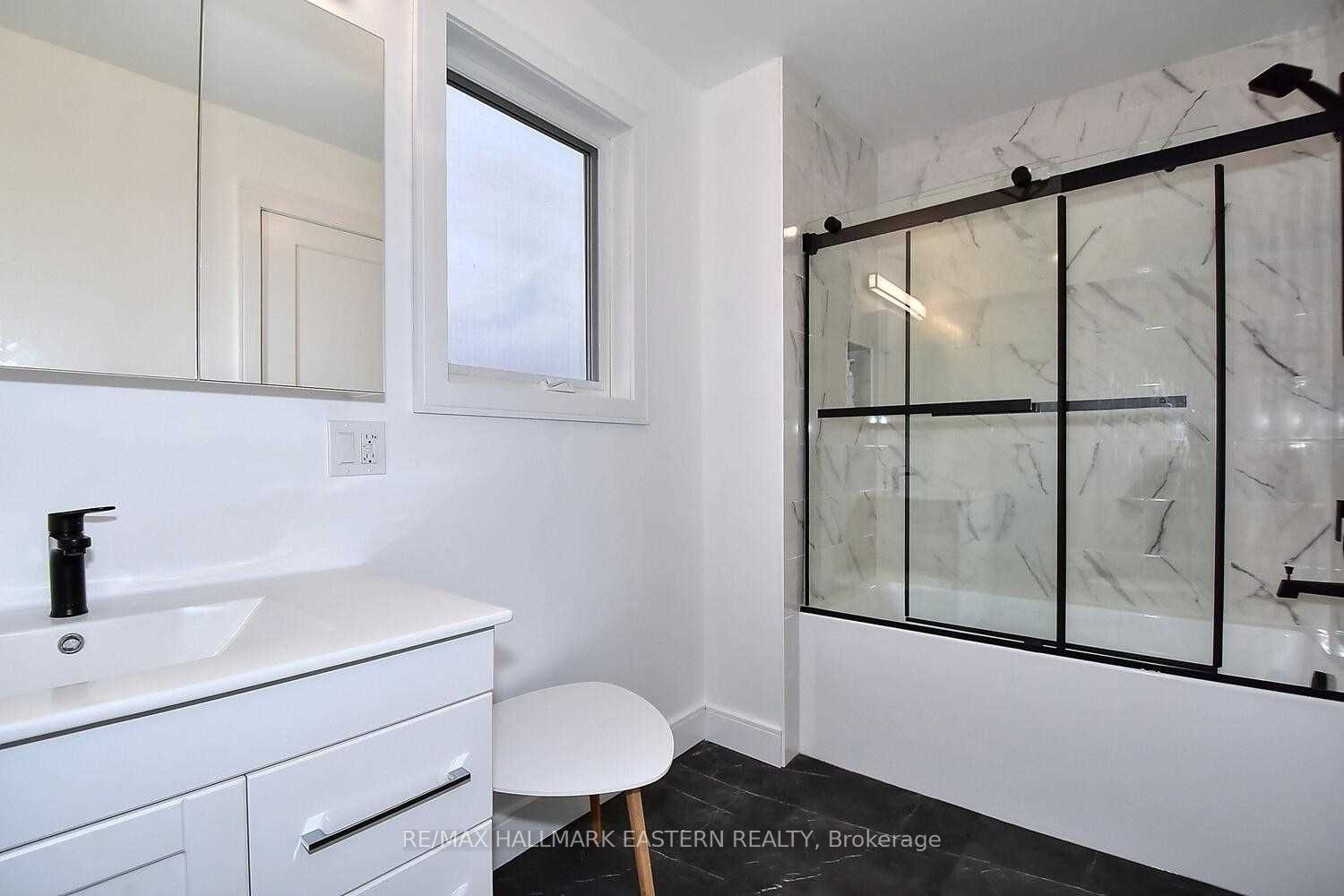 583 Second Line Property Photo 16