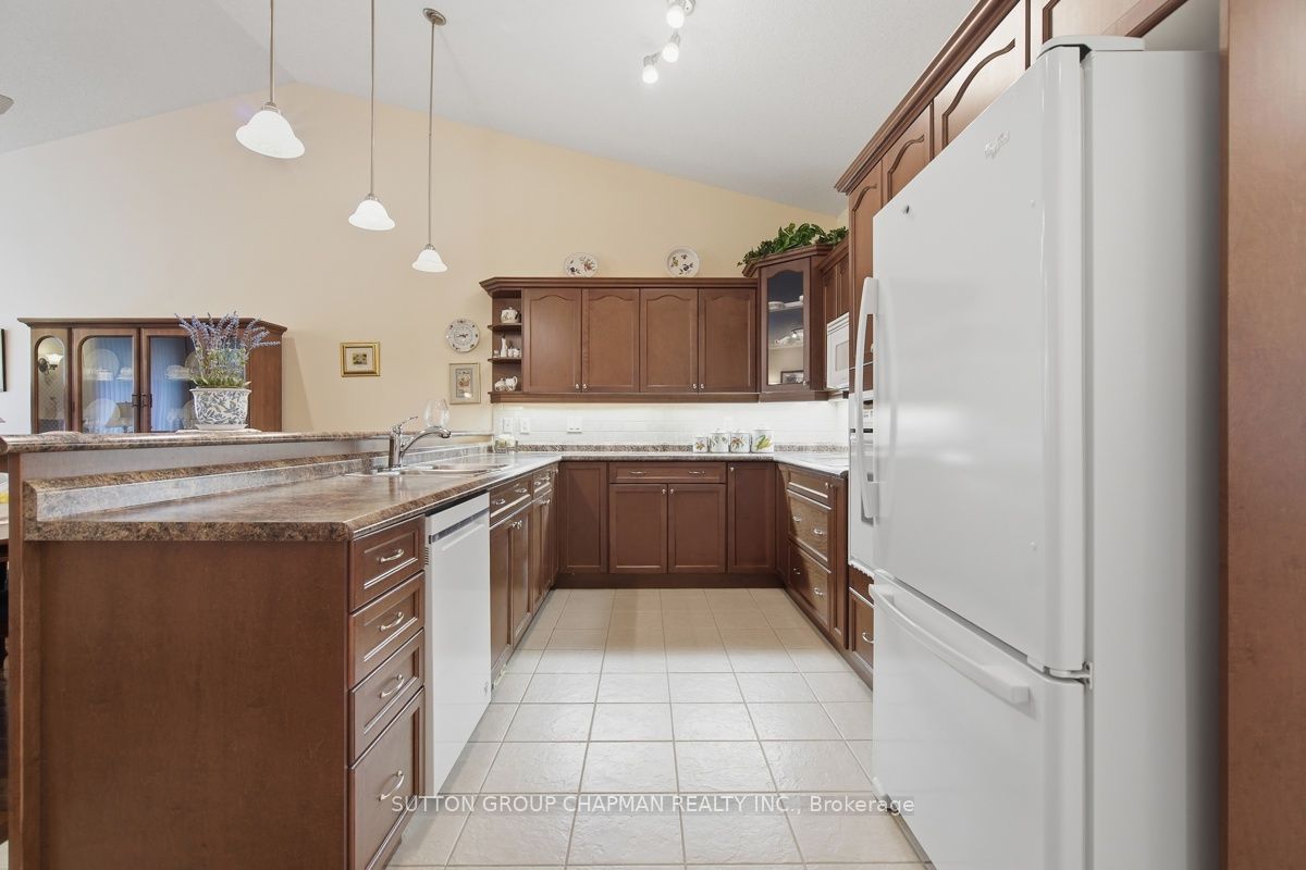 455 Hyde Park Road 15 Property Photo 18