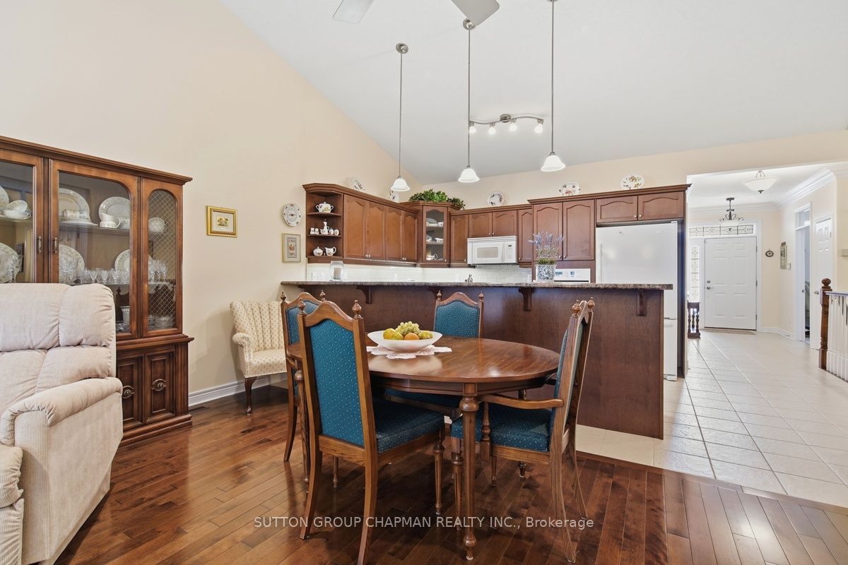 455 Hyde Park Road 15 Property Photo 24