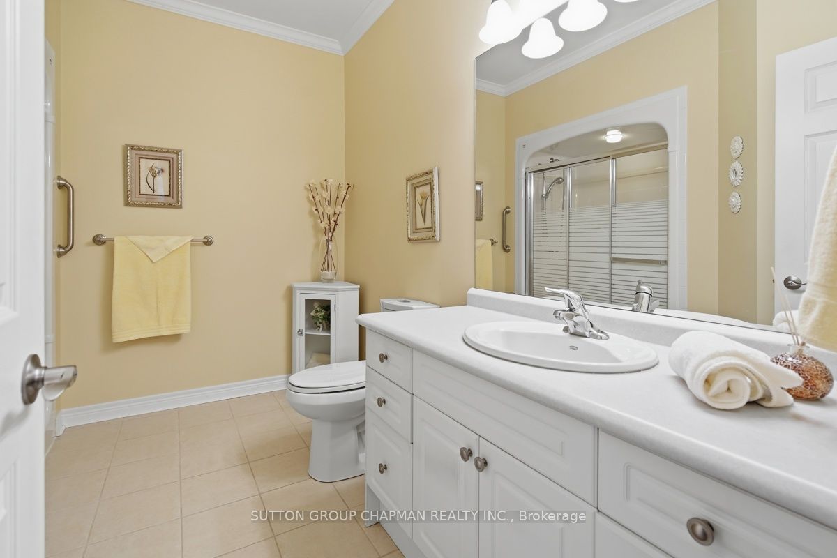 455 Hyde Park Road 15 Property Photo 32