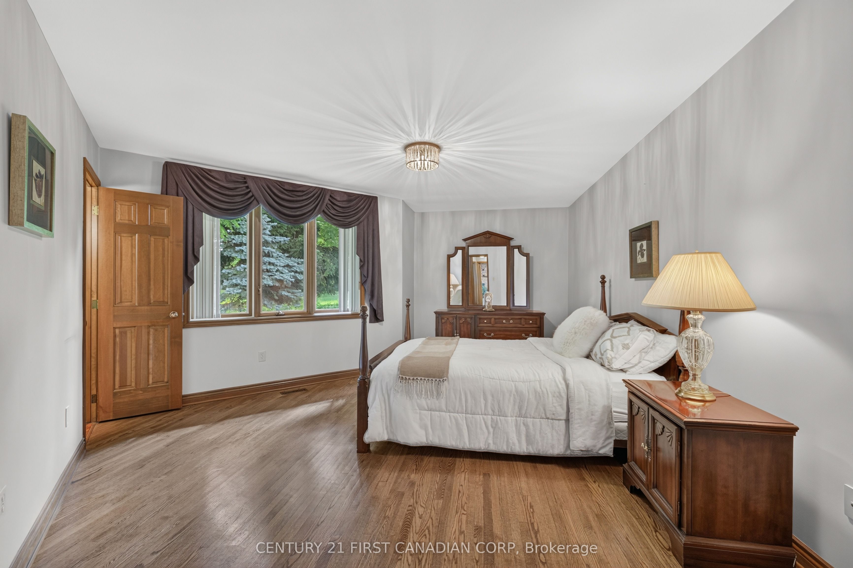 27 Stirrup Court Property Photo 14