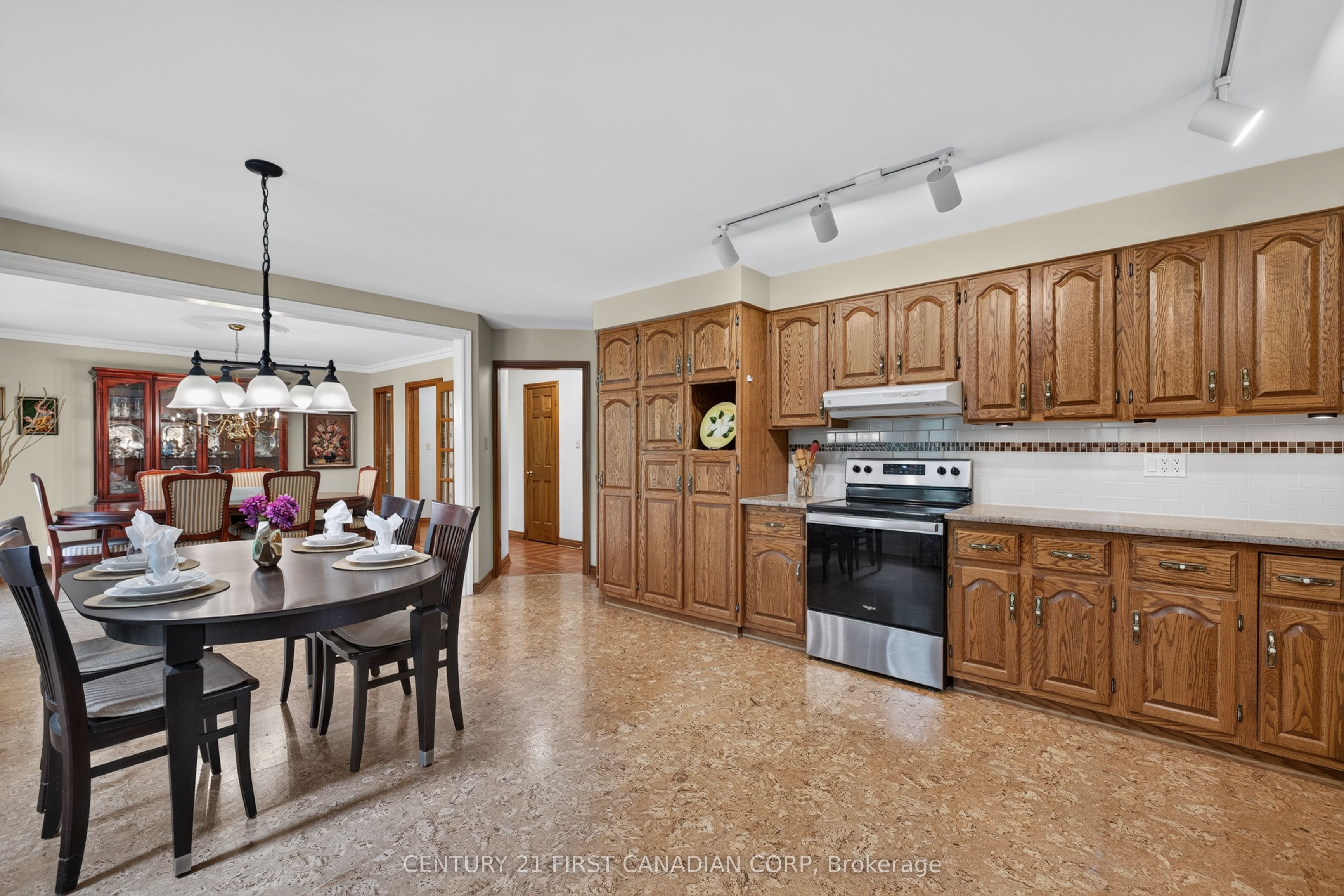 27 Stirrup Court Property Photo 20
