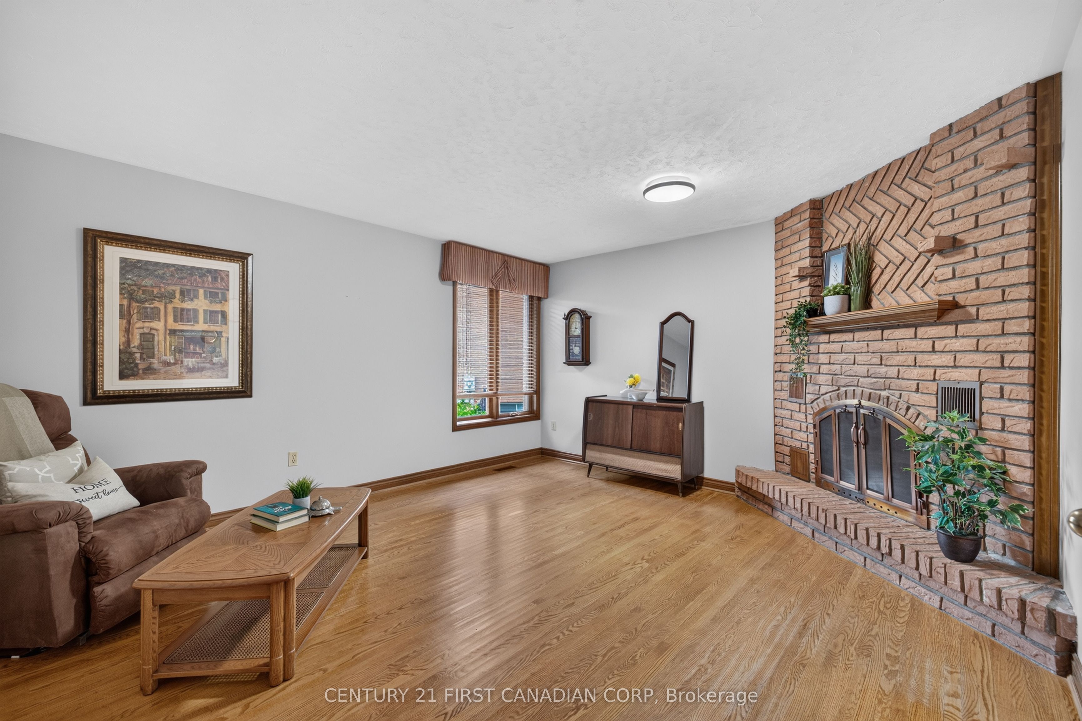 27 Stirrup Court Property Photo 23
