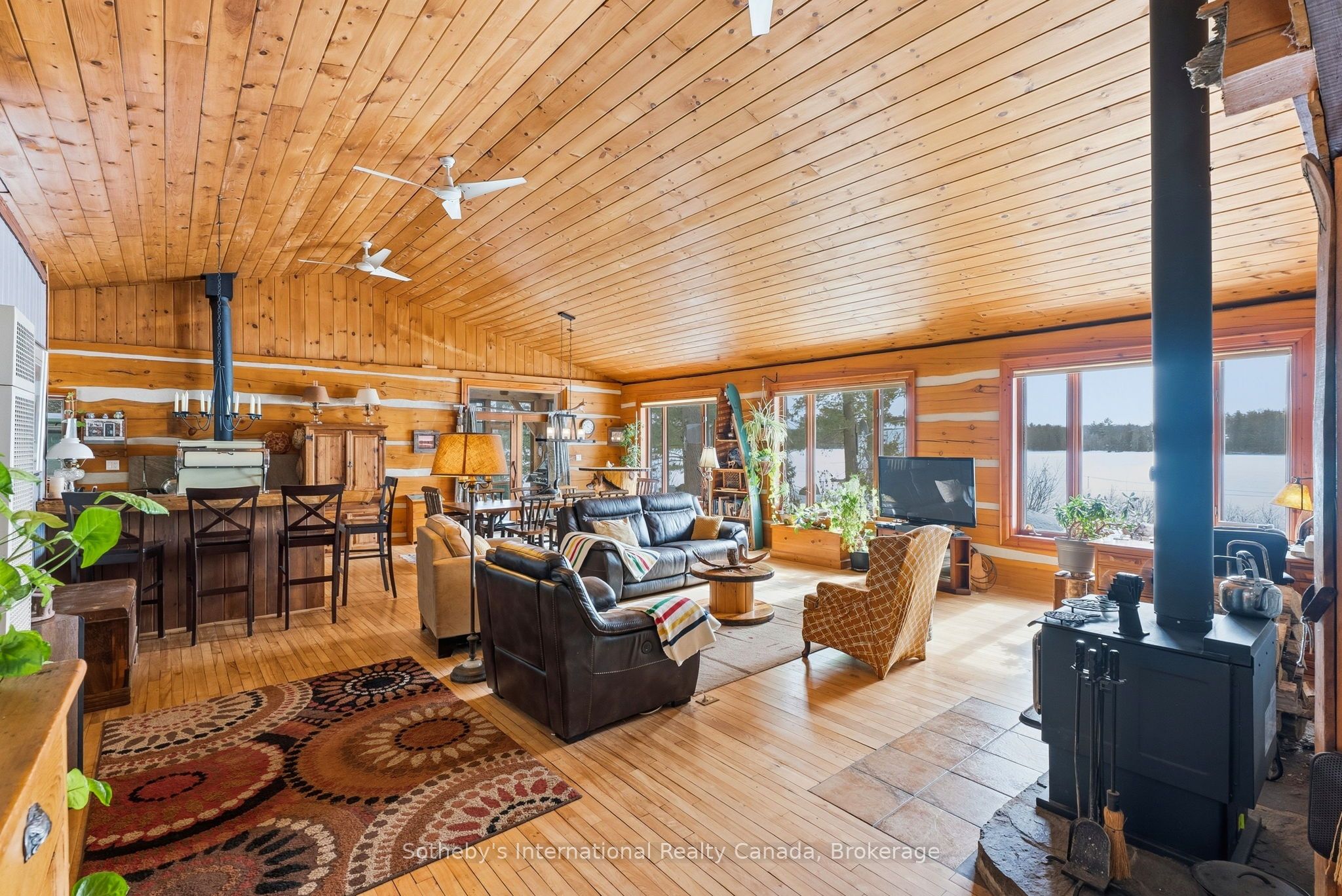 3491a Axe Lake Road Property Photo 15