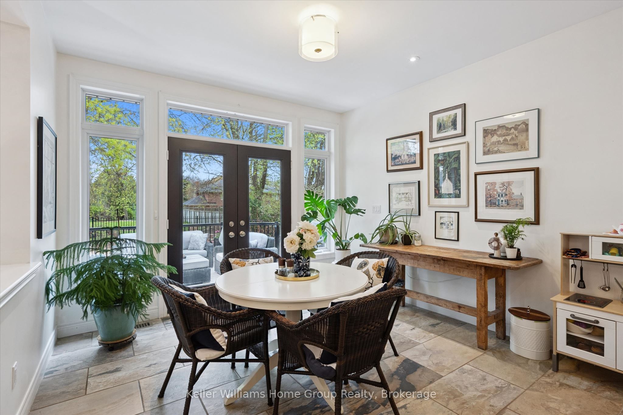 75 Woodside Road Property Photo 17
