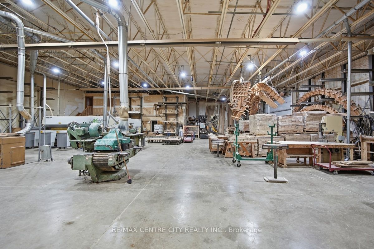 23819 Coldstream Road Property Photo 16