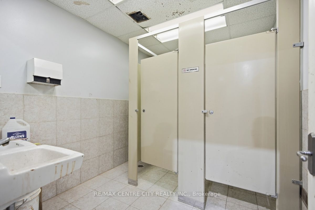 23819 Coldstream Road Property Photo 20