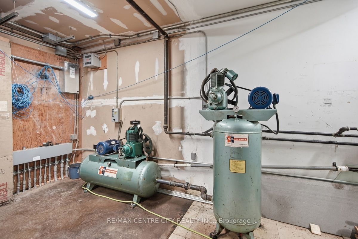 23819 Coldstream Road Property Photo 24