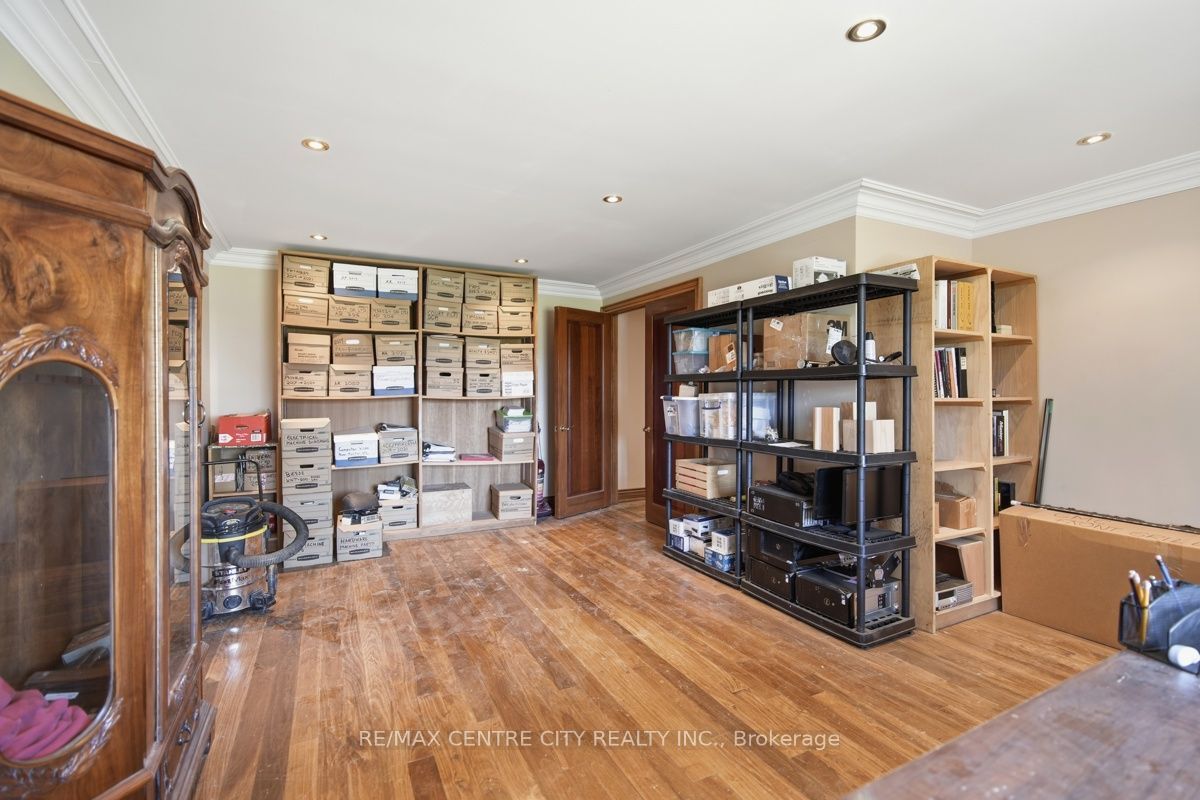 23819 Coldstream Road Property Photo 32