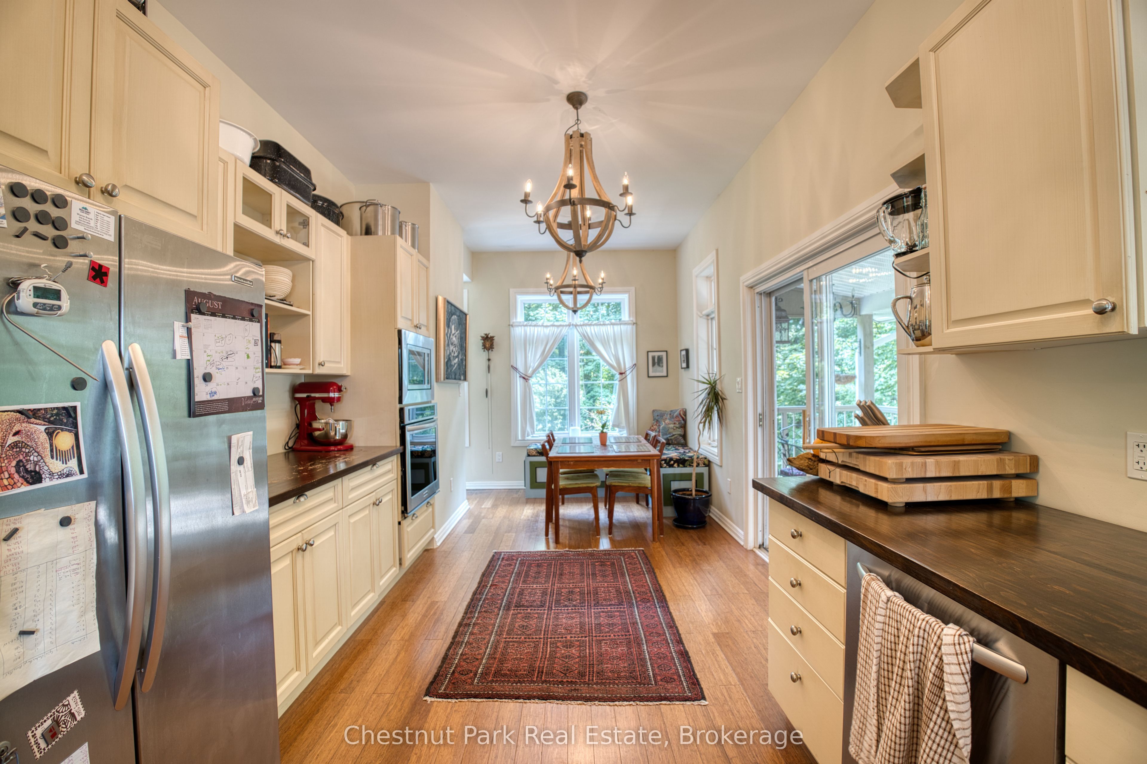 76 Everett Road Property Photo 8