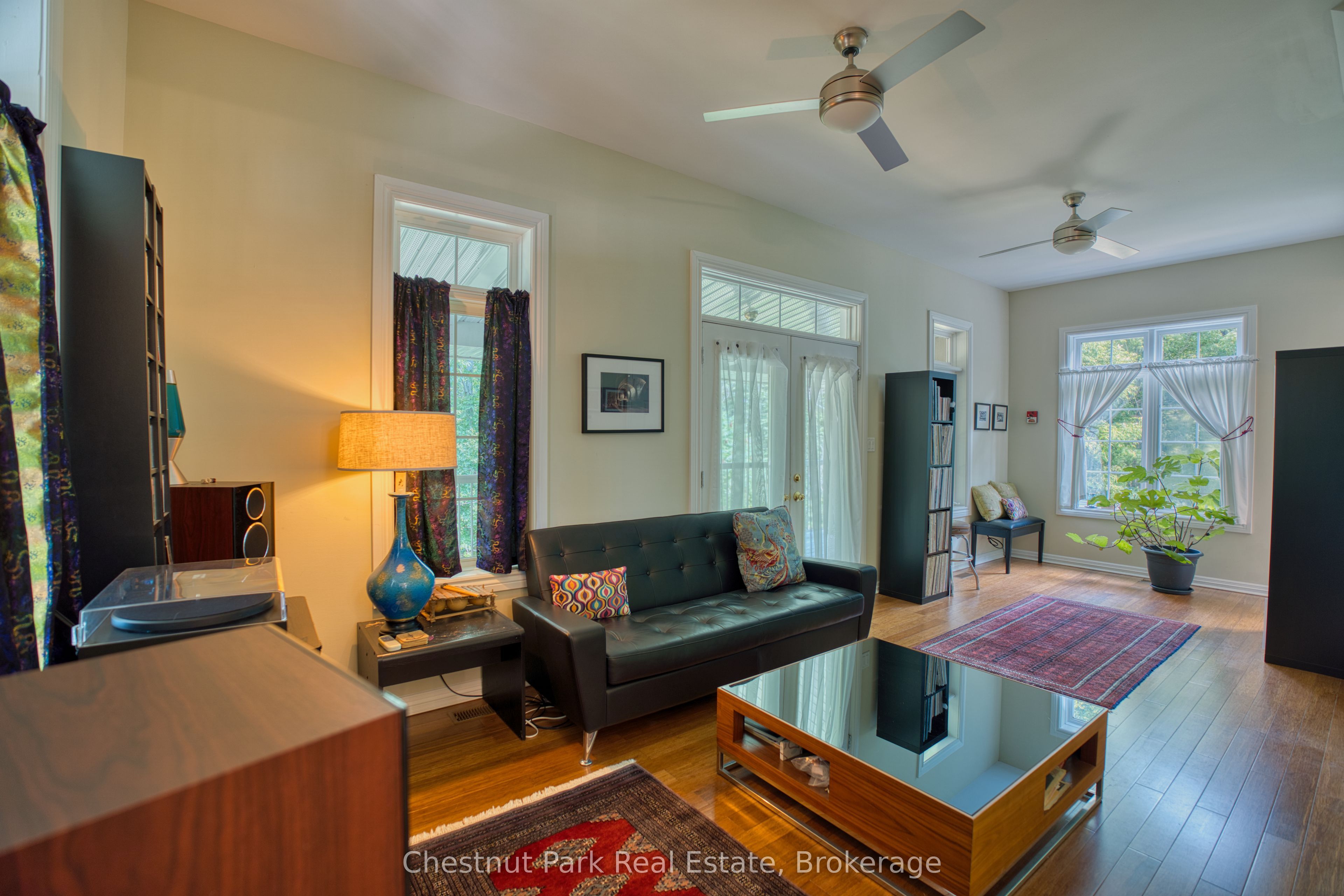 76 Everett Road Property Photo 12
