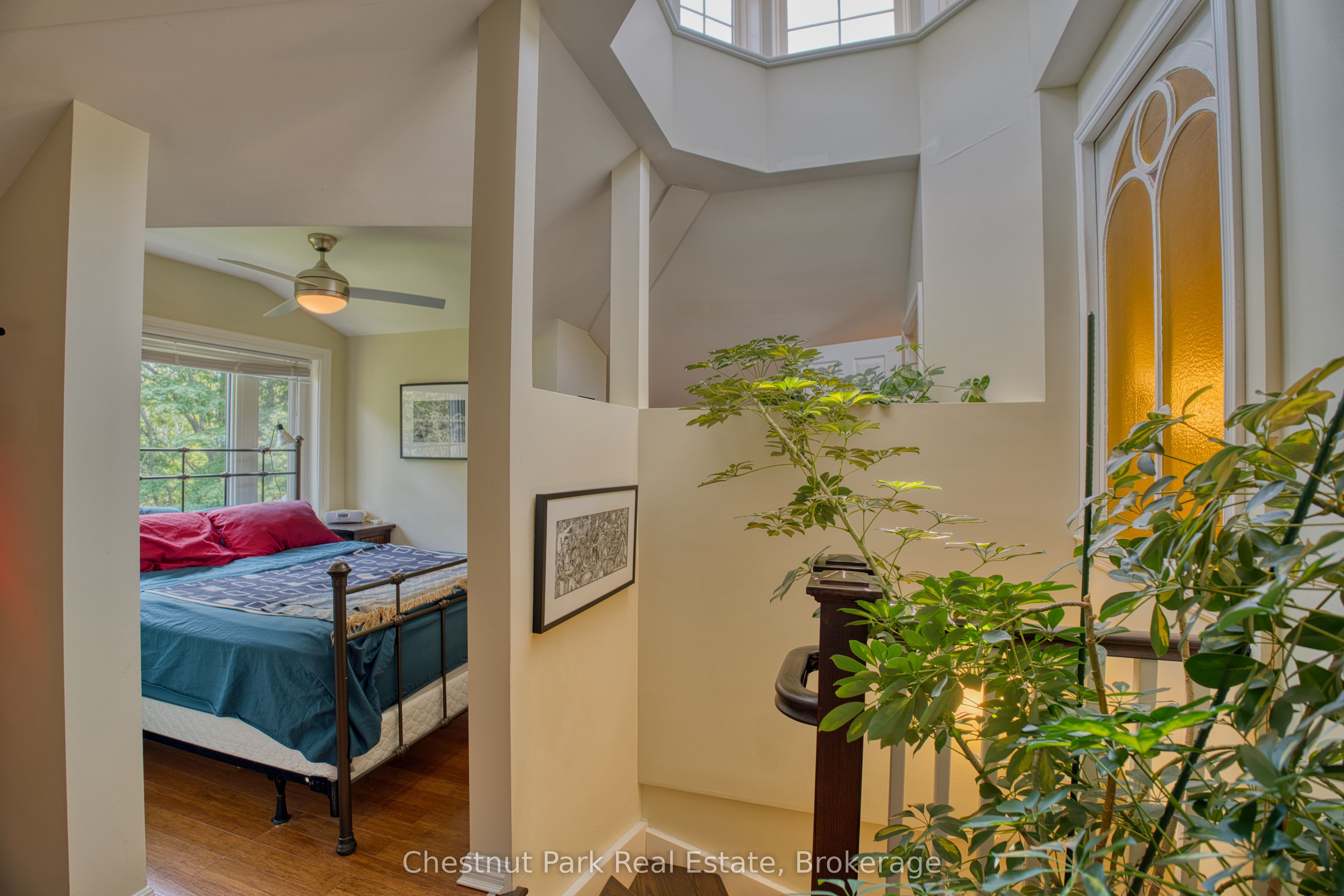 76 Everett Road Property Photo 14