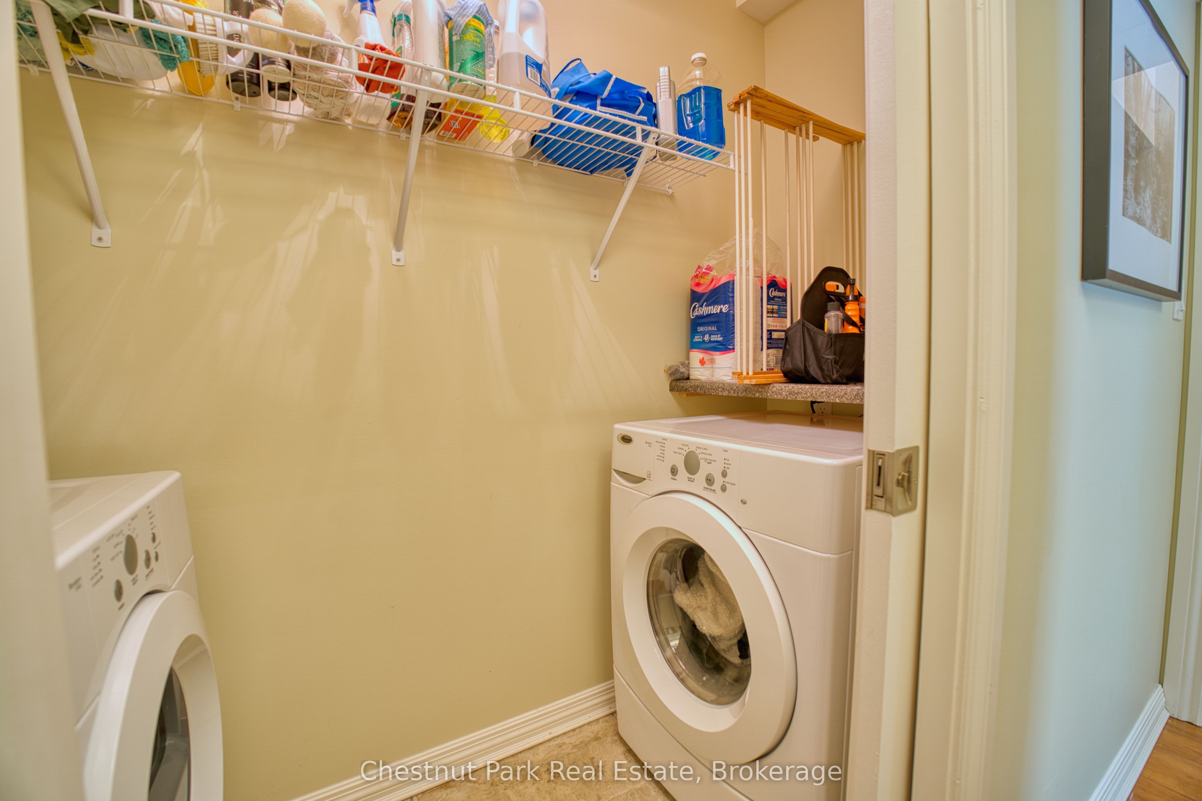 76 Everett Road Property Photo 28
