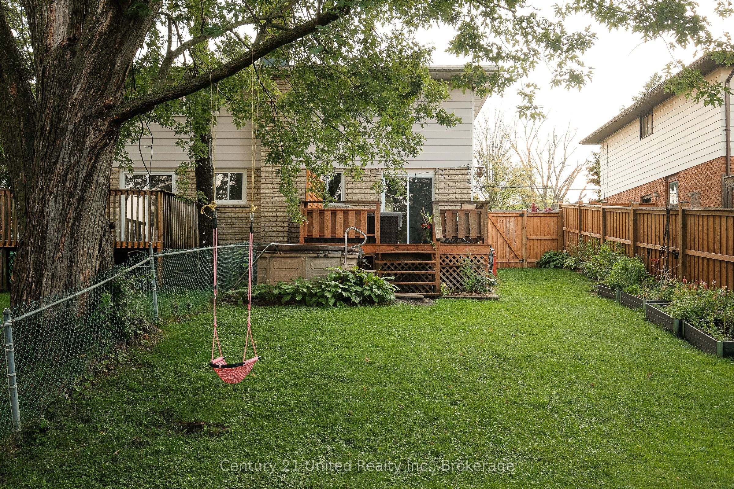922 Webber Avenue Property Photo 25
