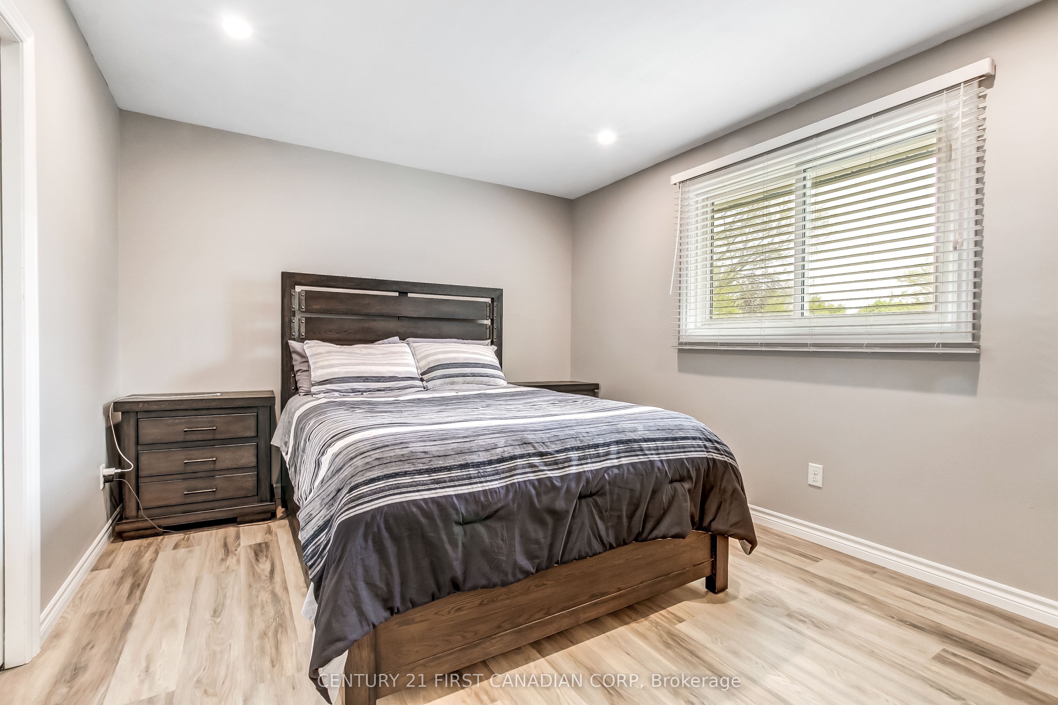 74 Winding Way Crescent Property Photo 16