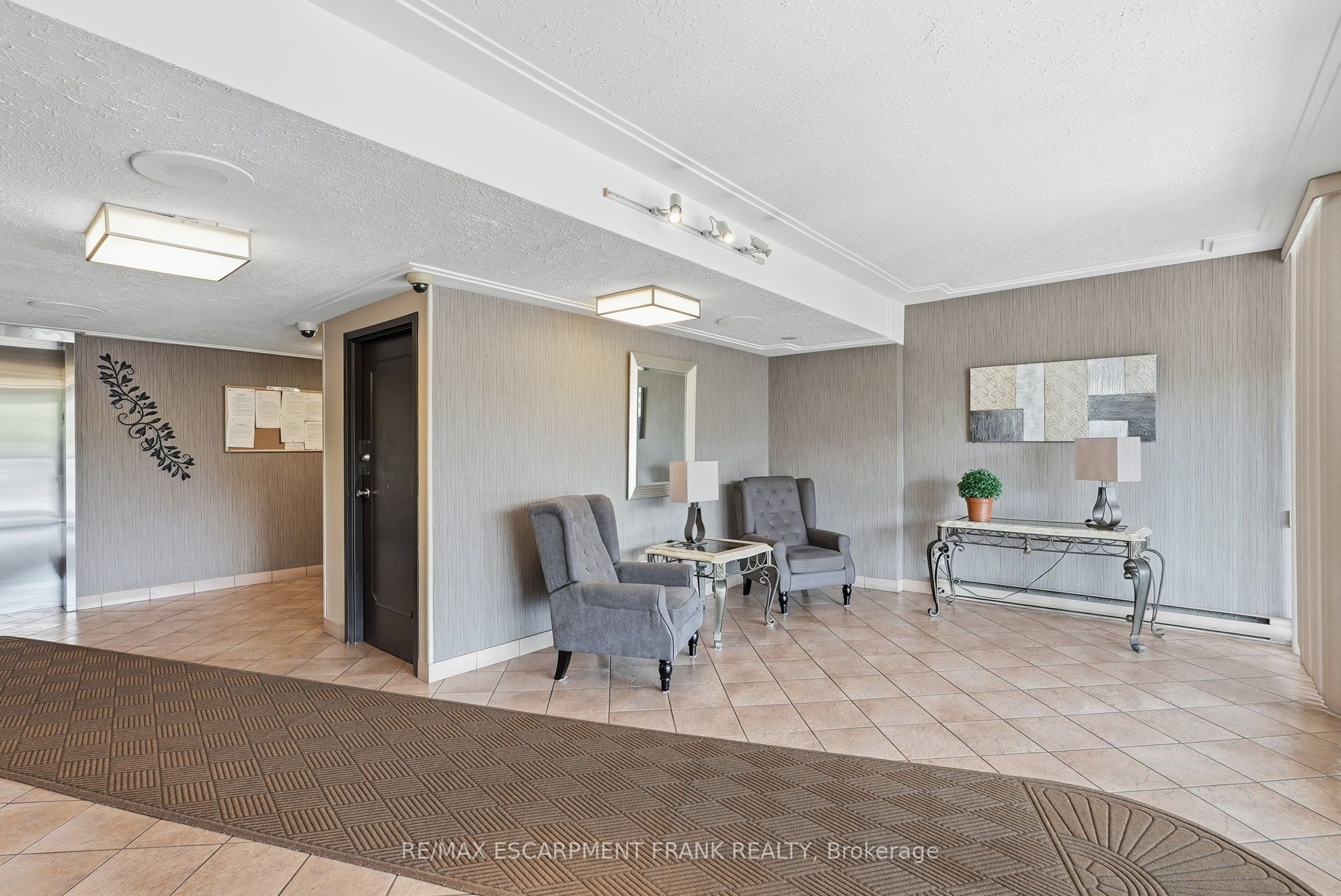 40 Harrisford Street 904 Property Photo 5