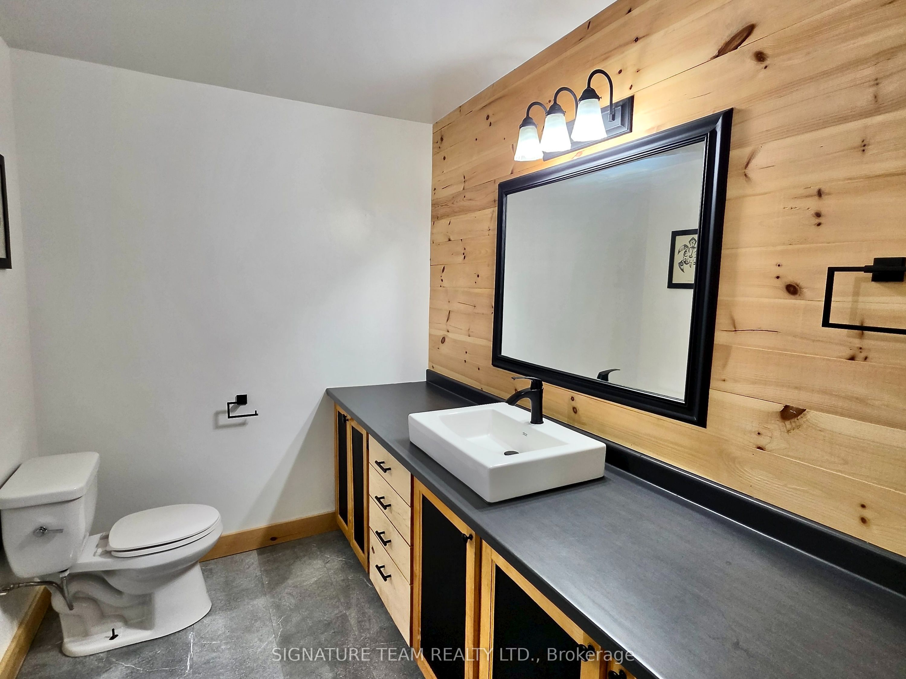57 Gleason Lane Property Photo 14