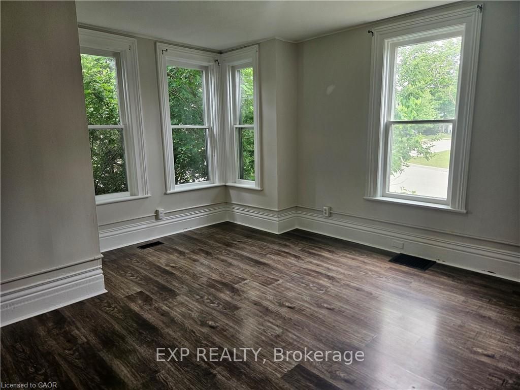 15 Cedar Street Property Photo 1