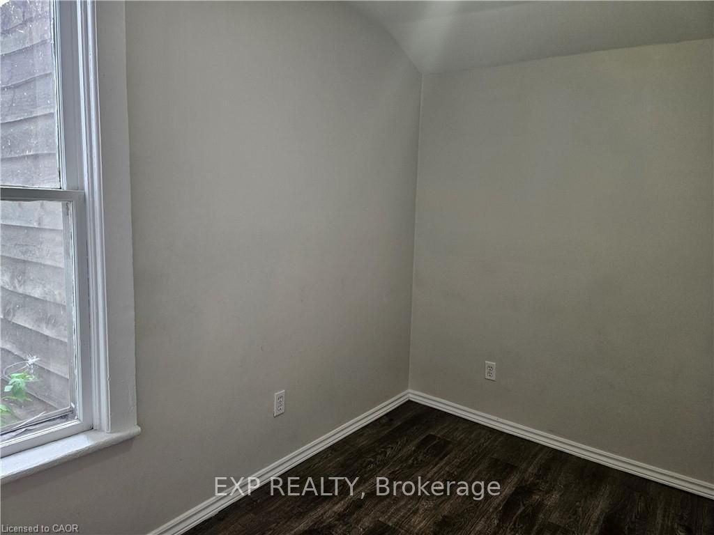 15 Cedar Street Property Photo 5