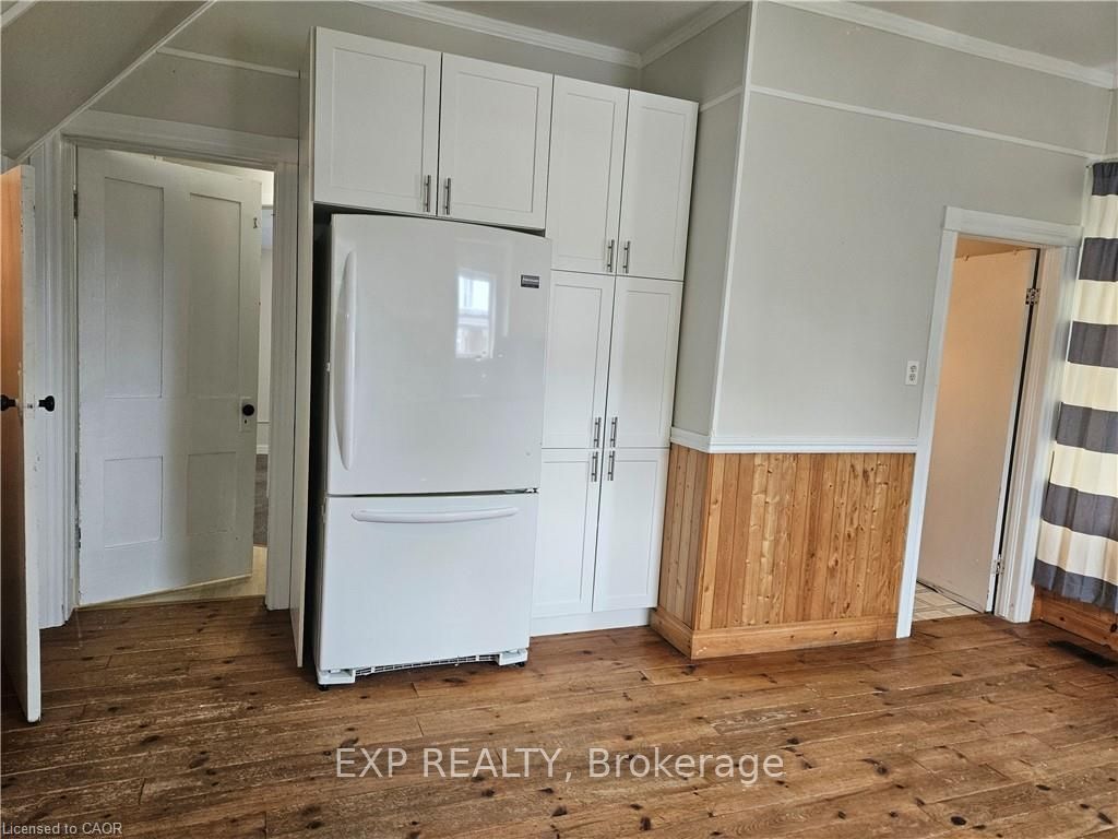 15 Cedar Street Property Photo 11