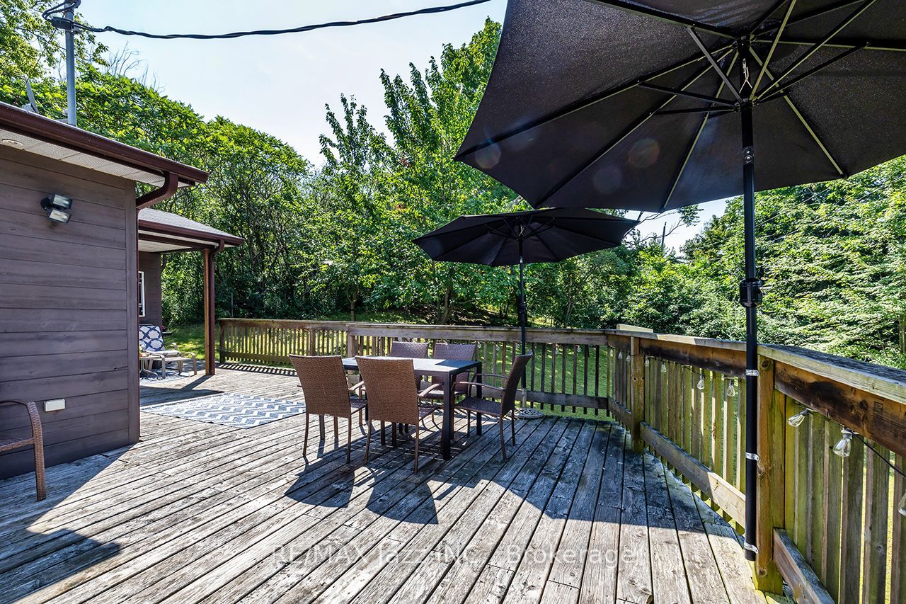 50 Long Island Property Photo 19