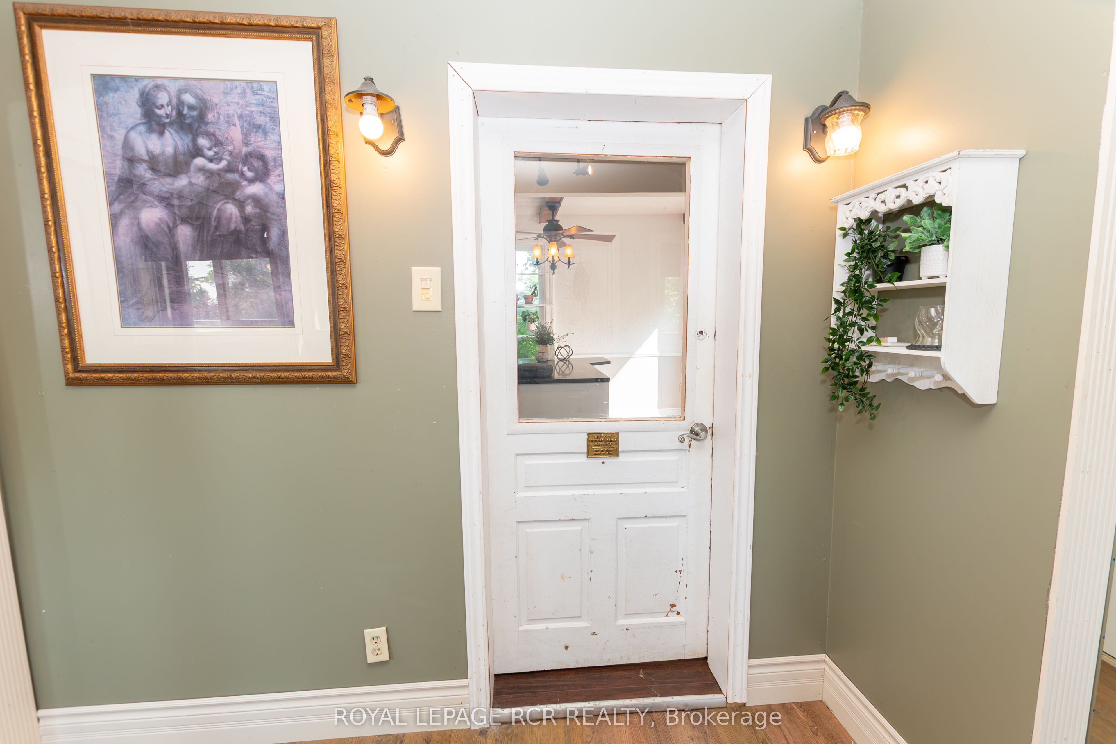 598323 2nd Line W Property Photo 10
