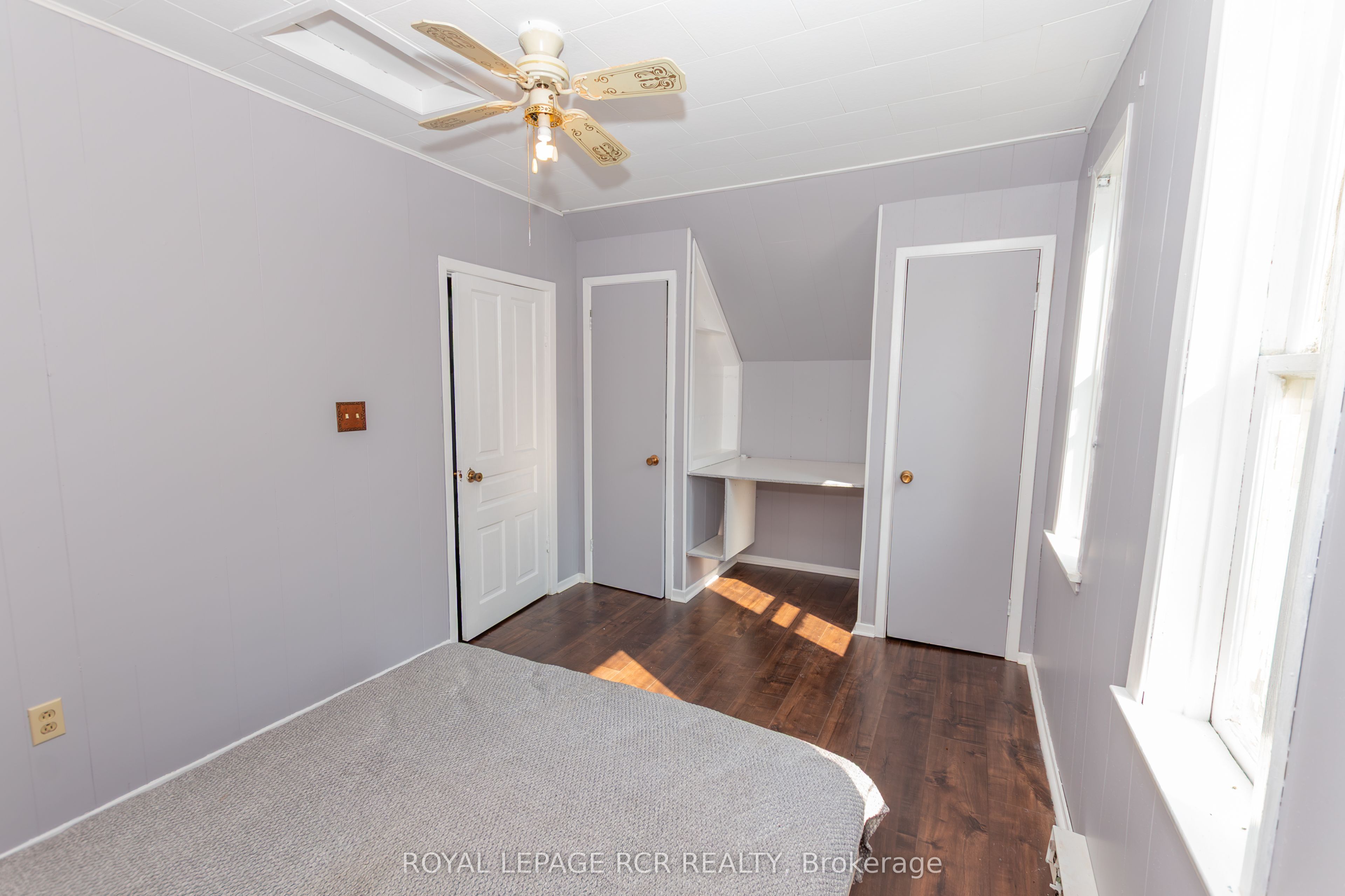 598323 2nd Line W Property Photo 22