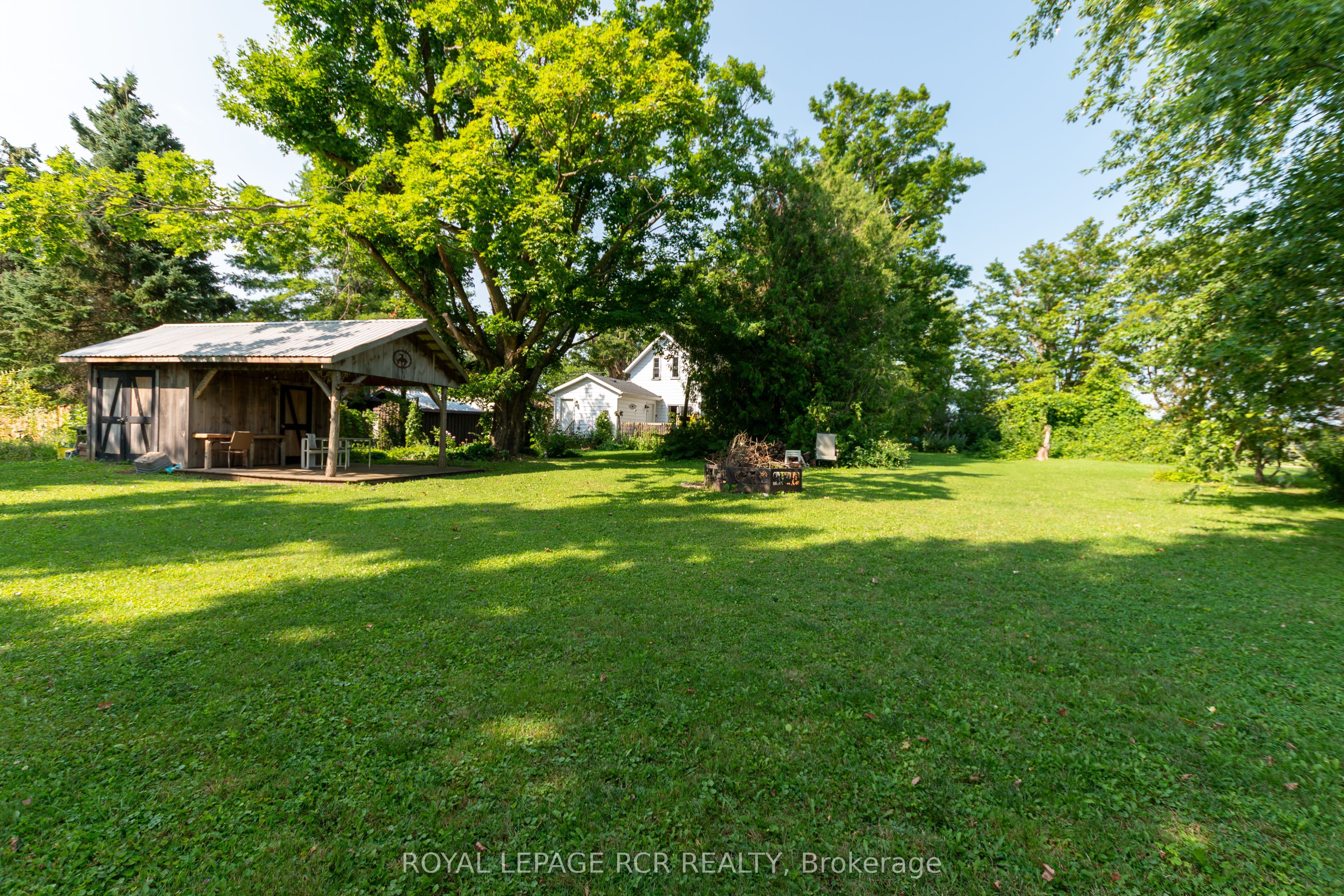 598323 2nd Line W Property Photo 26