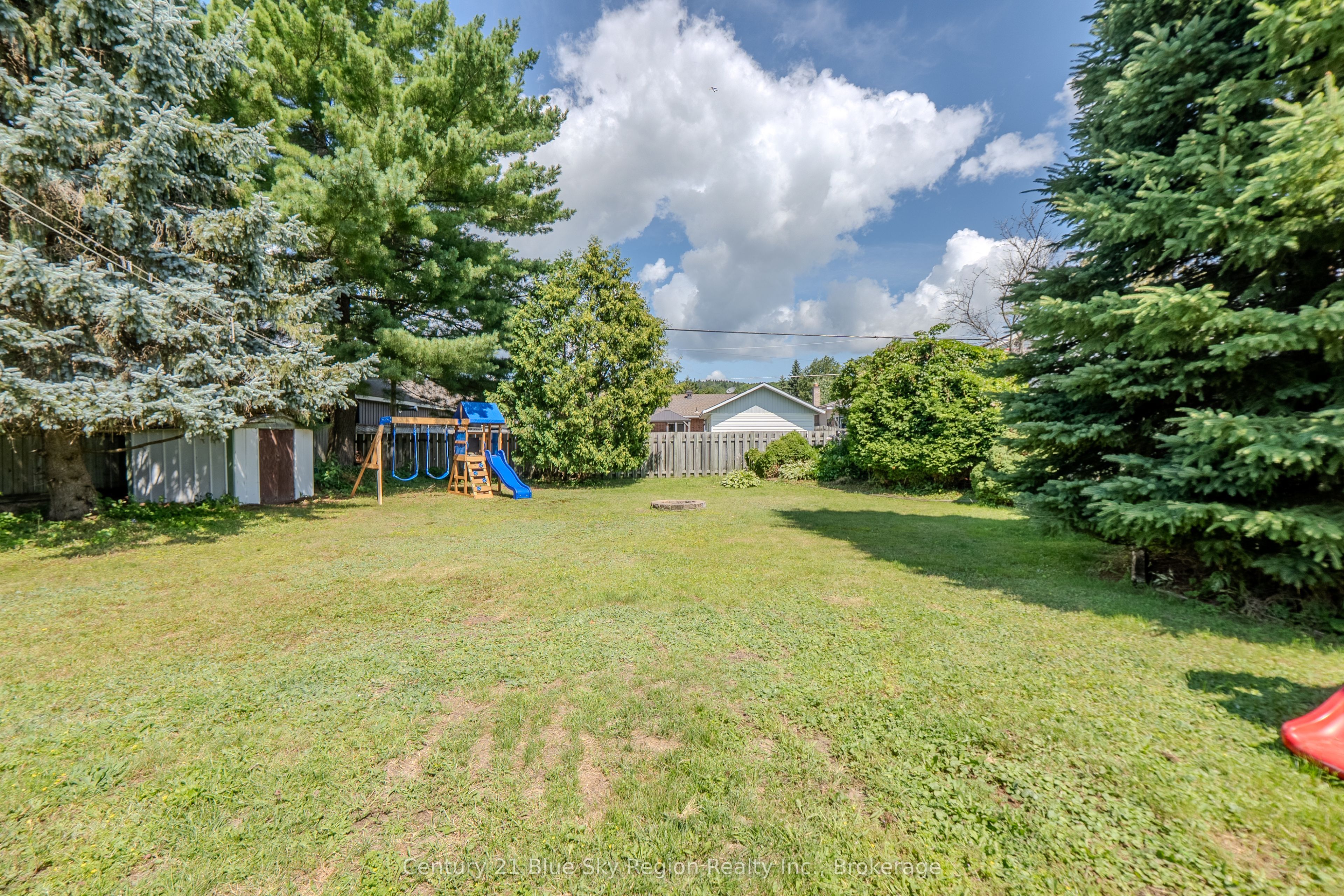 164 Gordon Drive Property Photo 17
