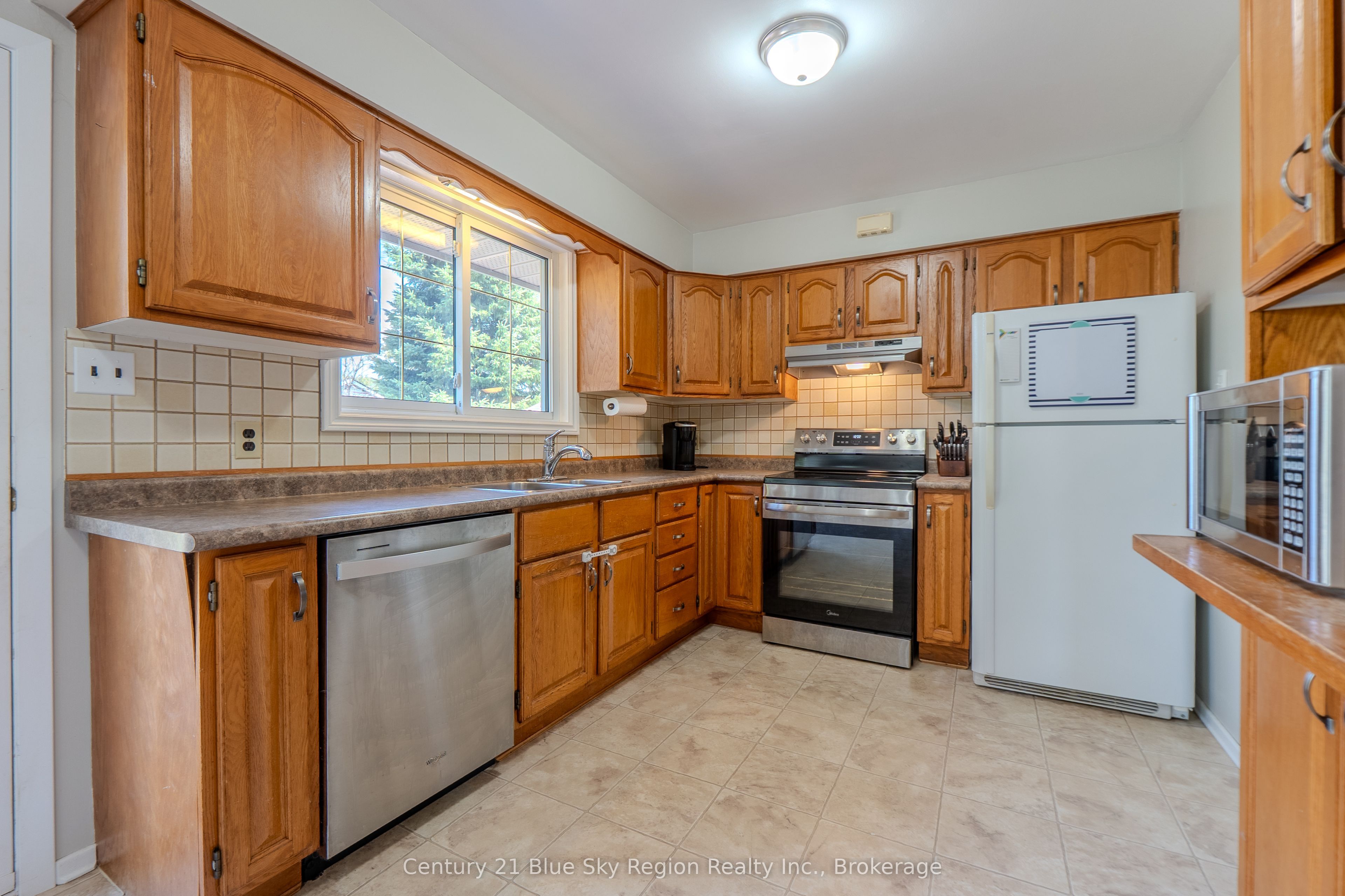 164 Gordon Drive Property Photo 18
