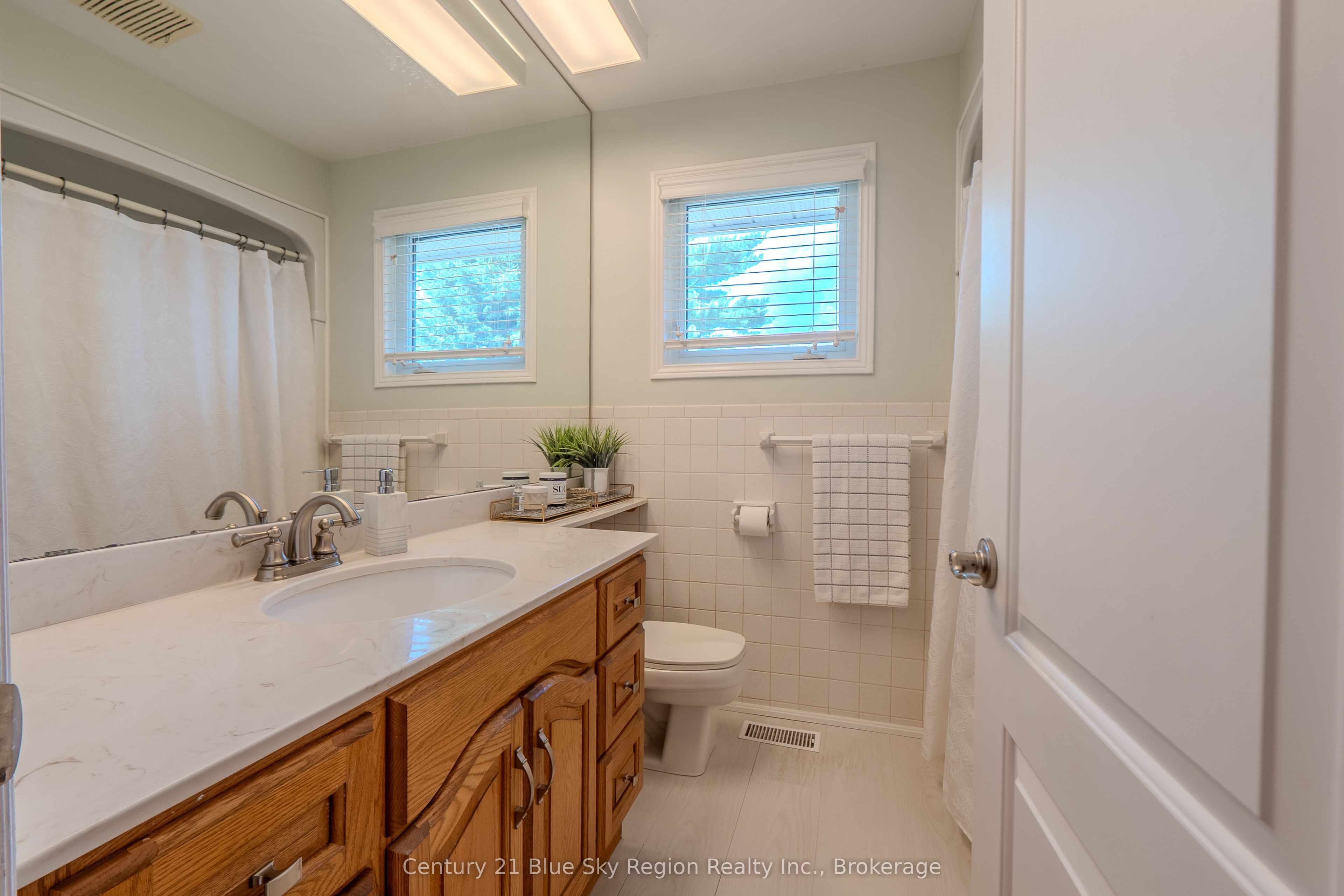 164 Gordon Drive Property Photo 37