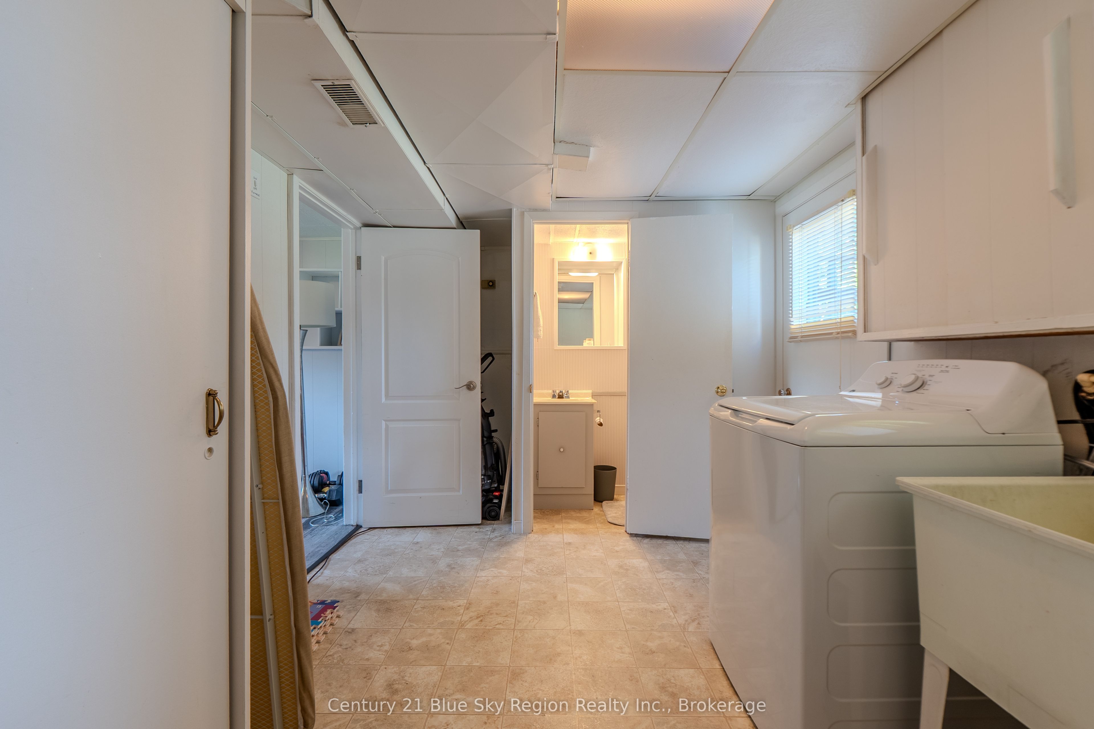 164 Gordon Drive Property Photo 43