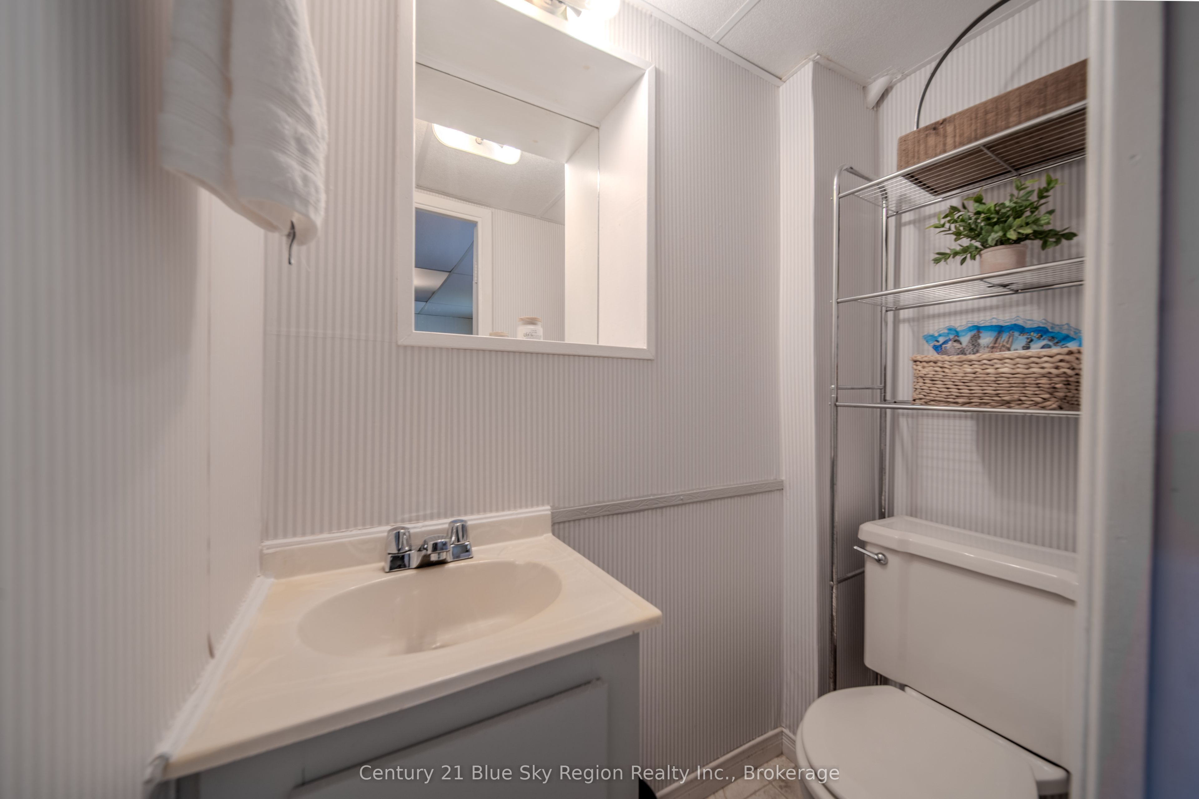 164 Gordon Drive Property Photo 44