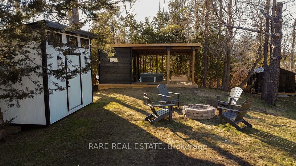 162 Blue Mountain Drive Property Photo 4