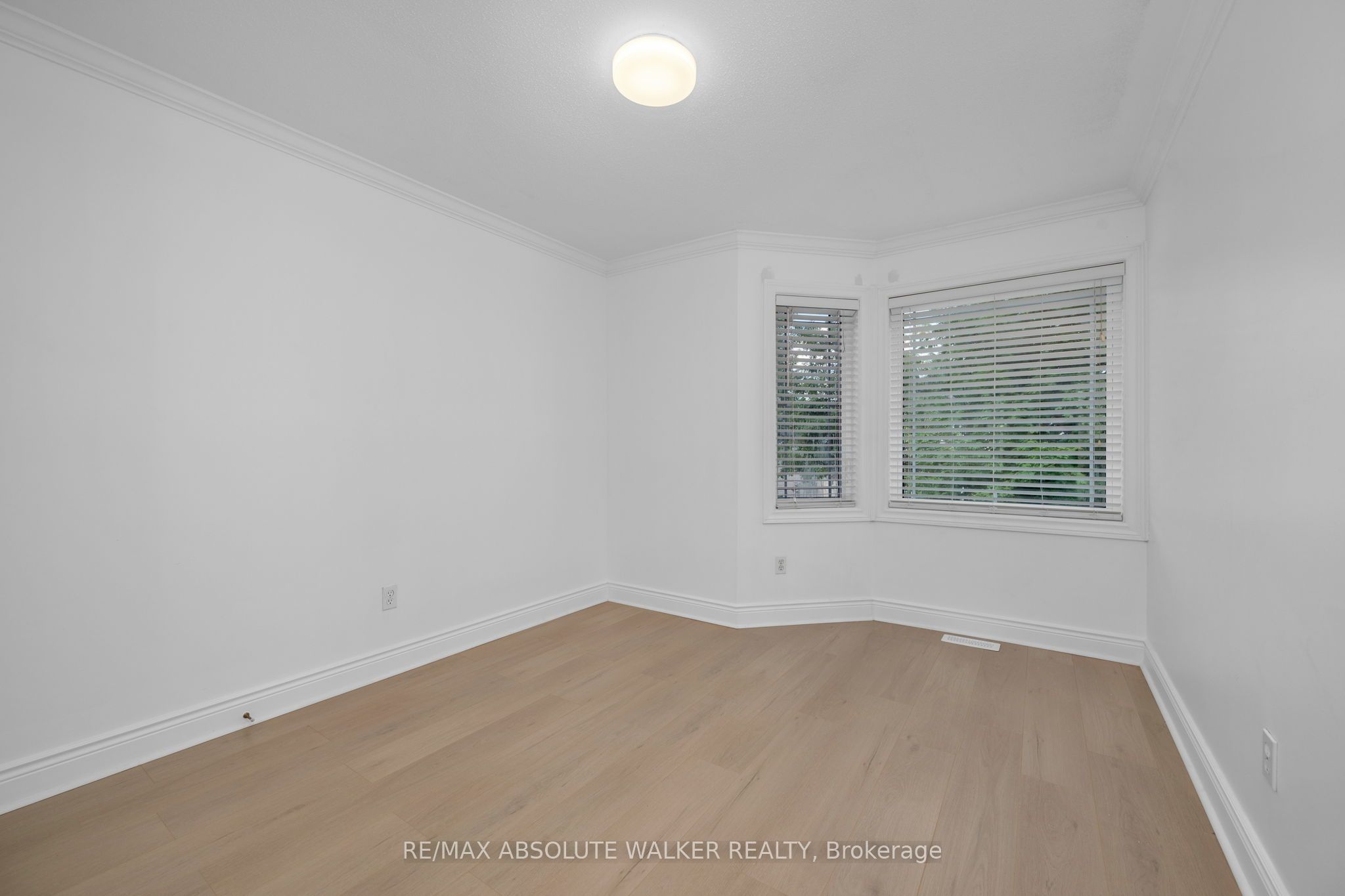 2269 Sandman Crescent Property Photo 15