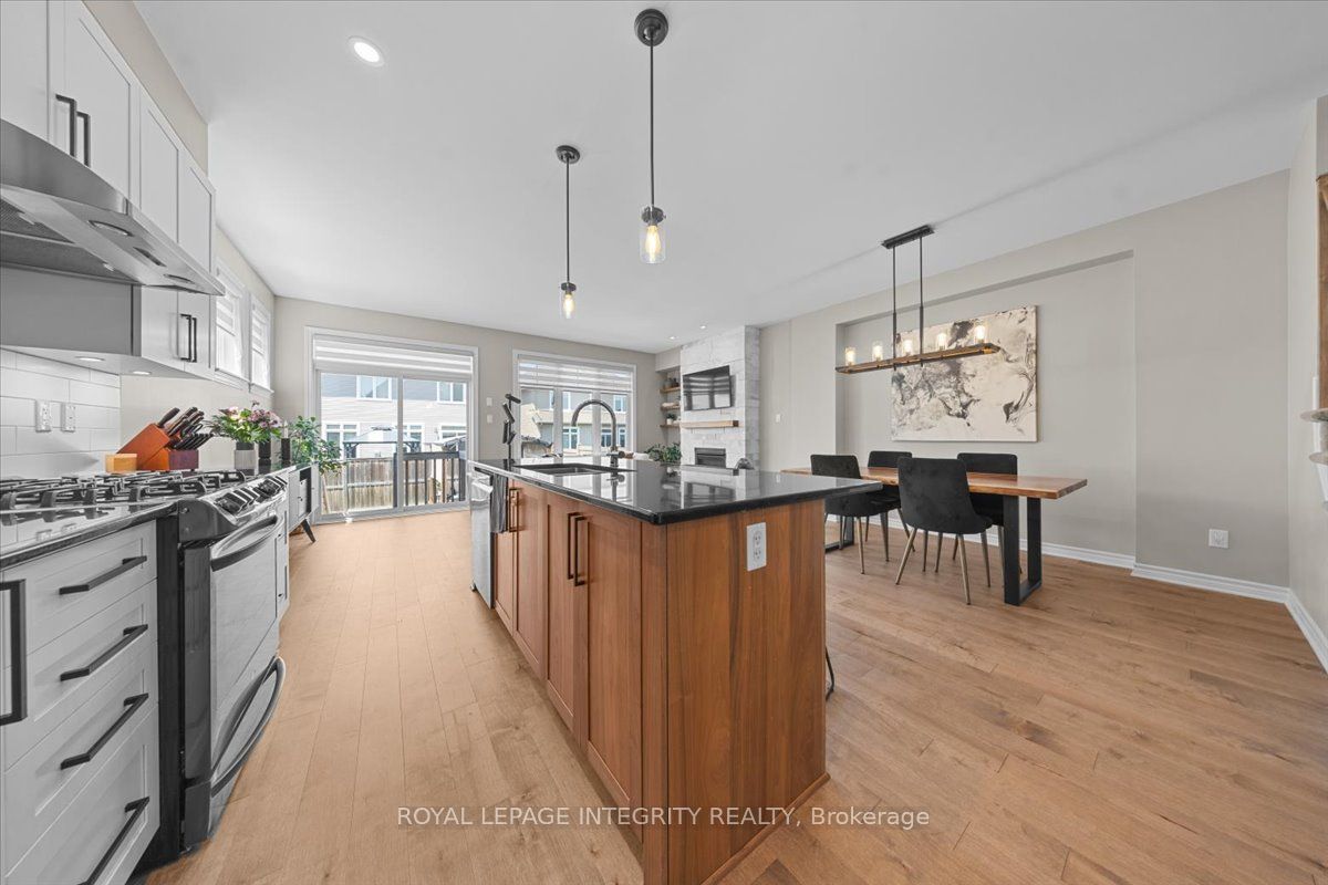 715 Cap Diamant Way Property Photo 7