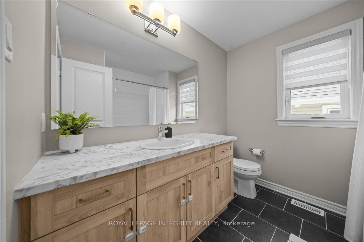 715 Cap Diamant Way Property Photo 27