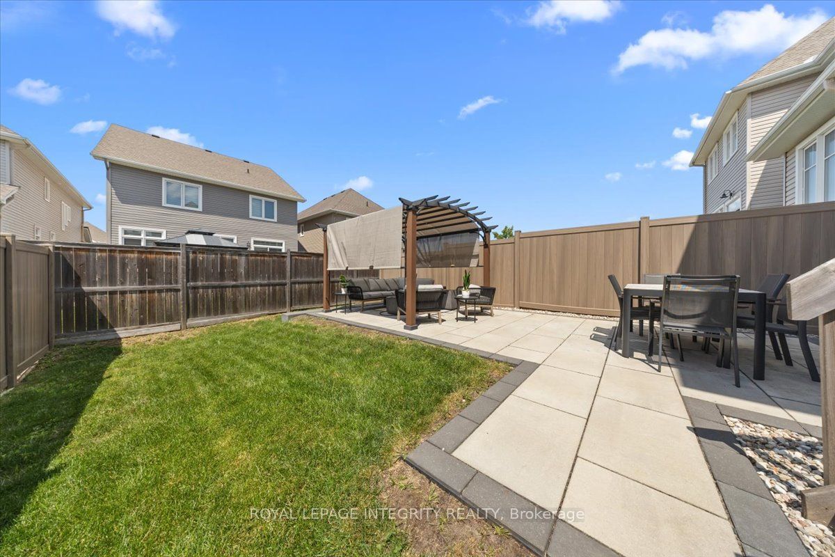 715 Cap Diamant Way Property Photo 33