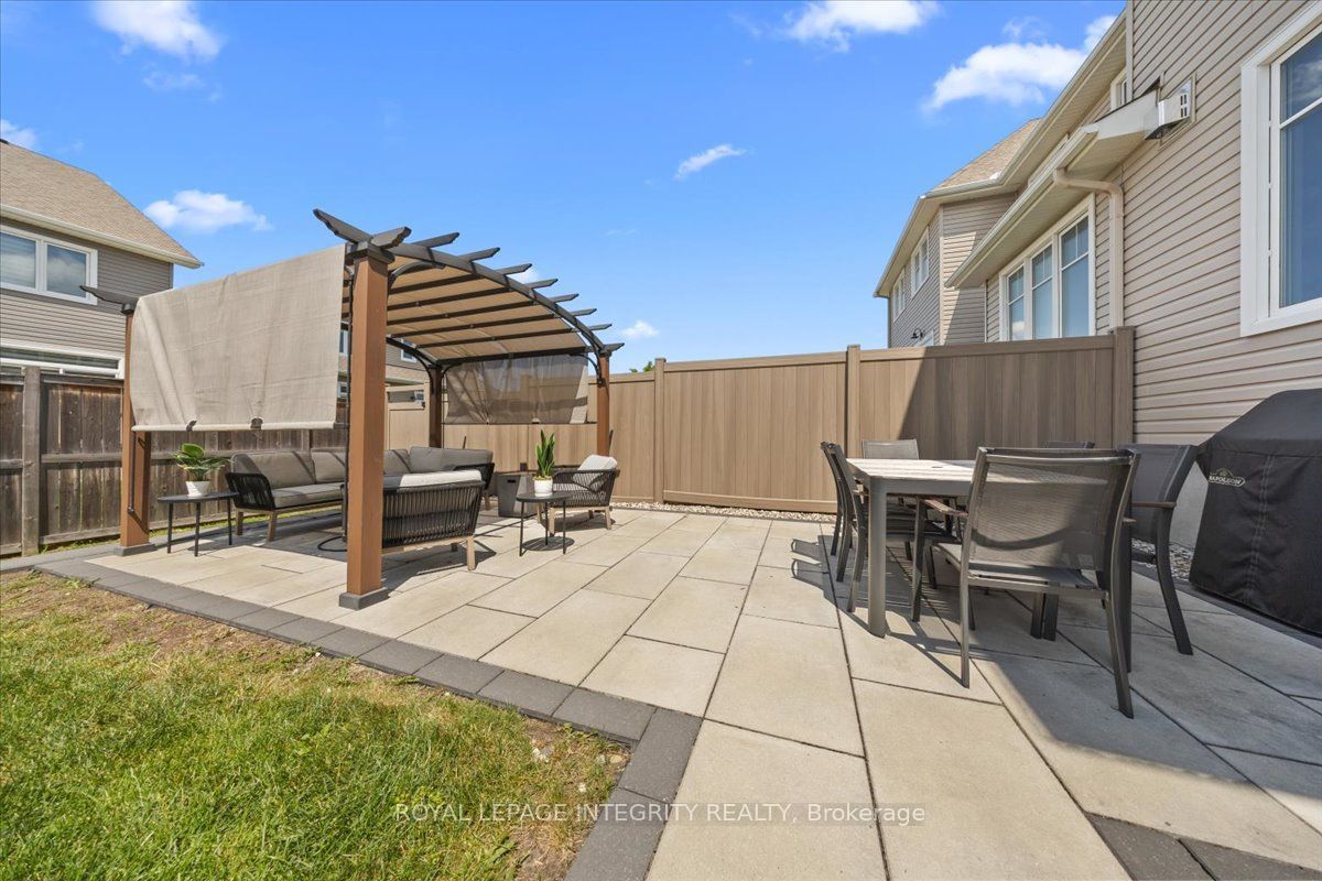 715 Cap Diamant Way Property Photo 37