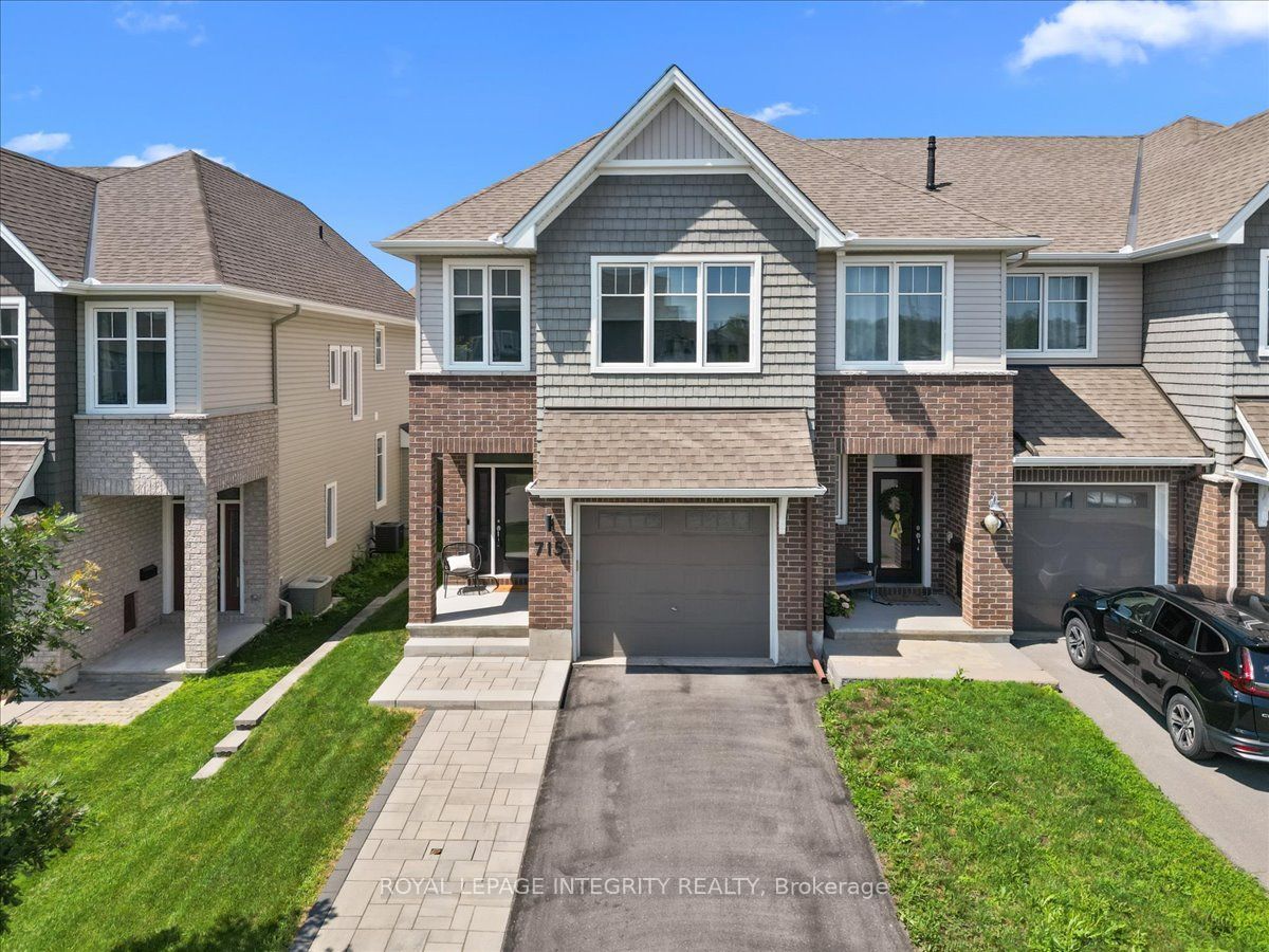 715 Cap Diamant Way Property Photo 38