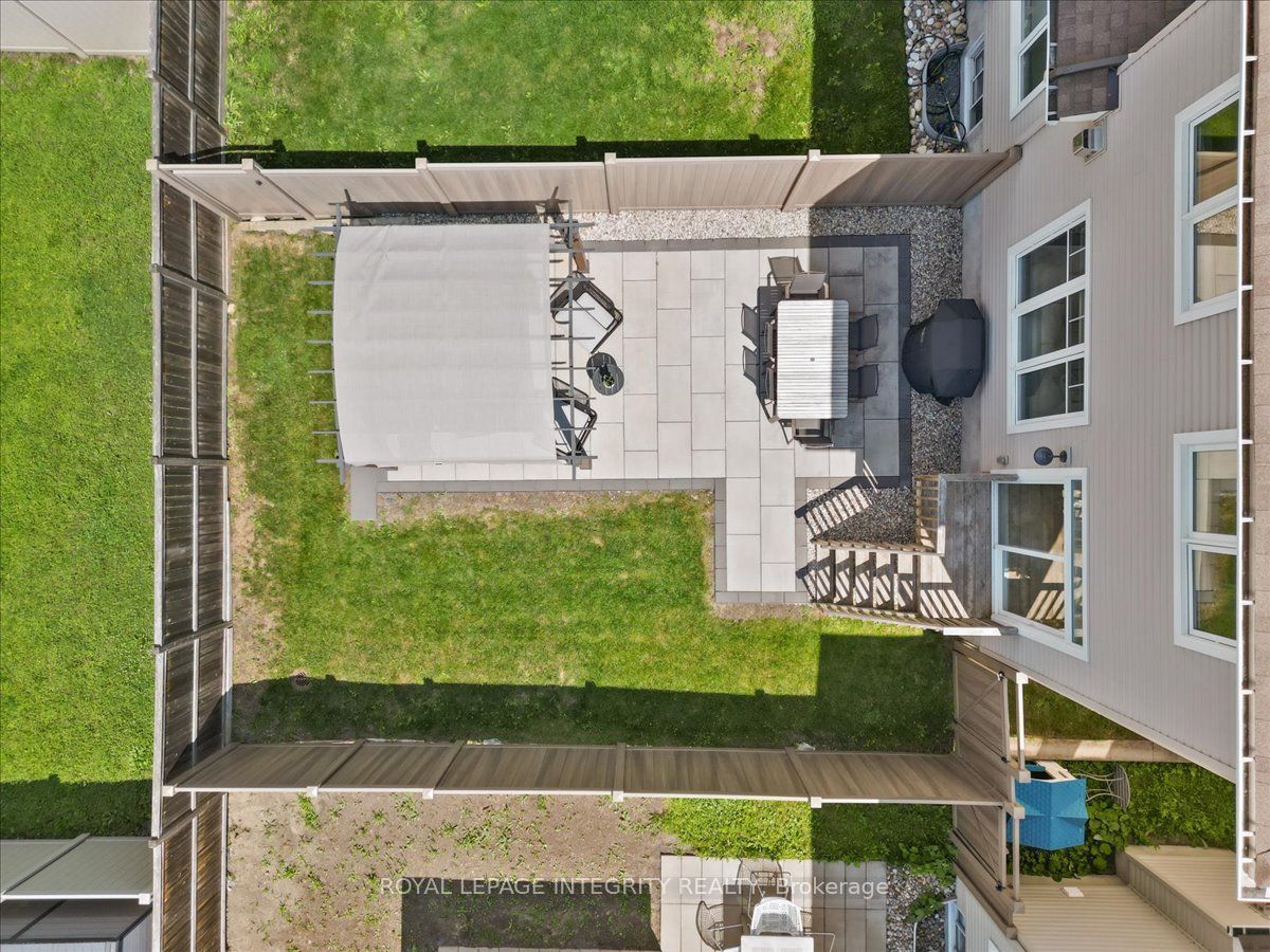 715 Cap Diamant Way Property Photo 39