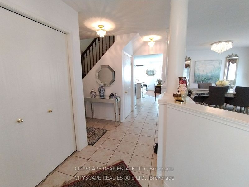 27 Adler Drive S Property Photo 3