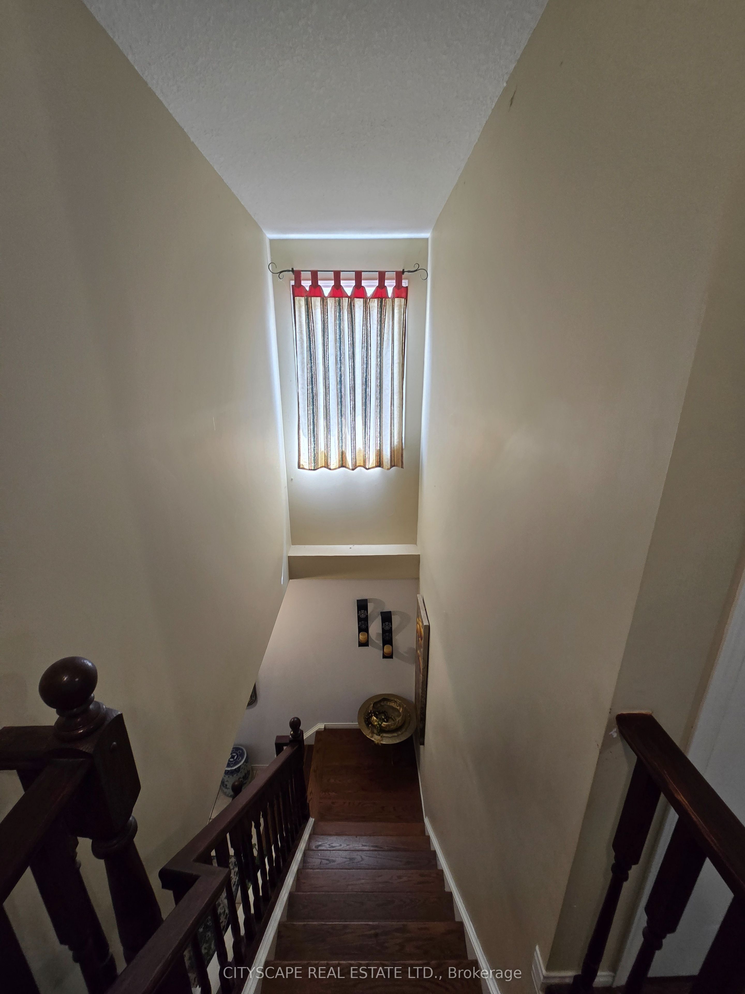 27 Adler Drive S Property Photo 14