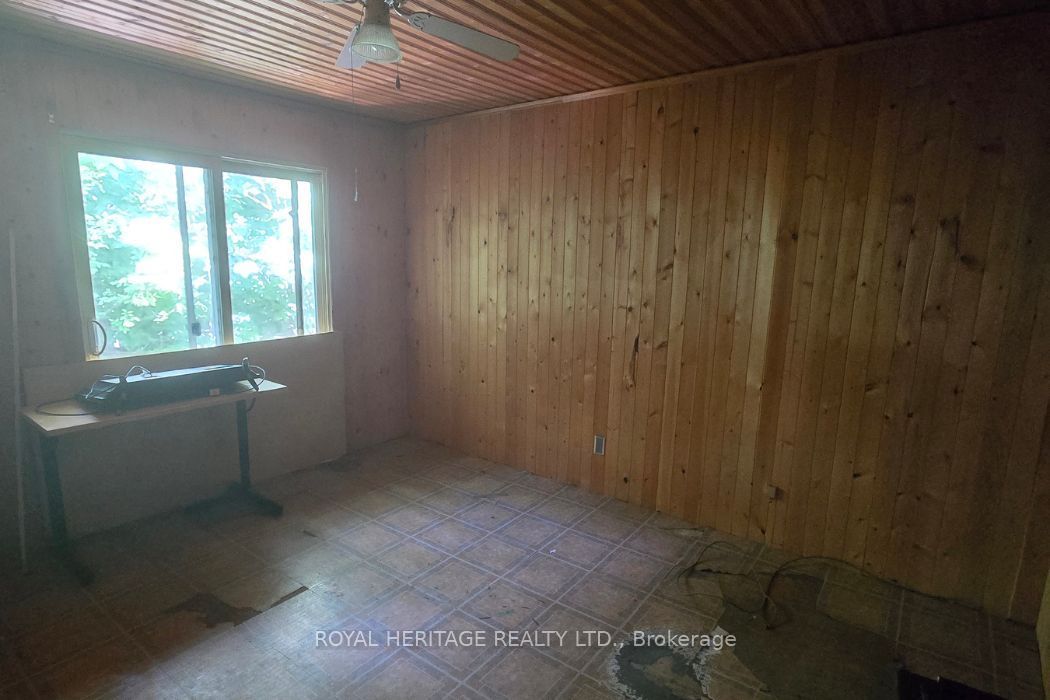 1590 Elm Tree Road Property Photo 10